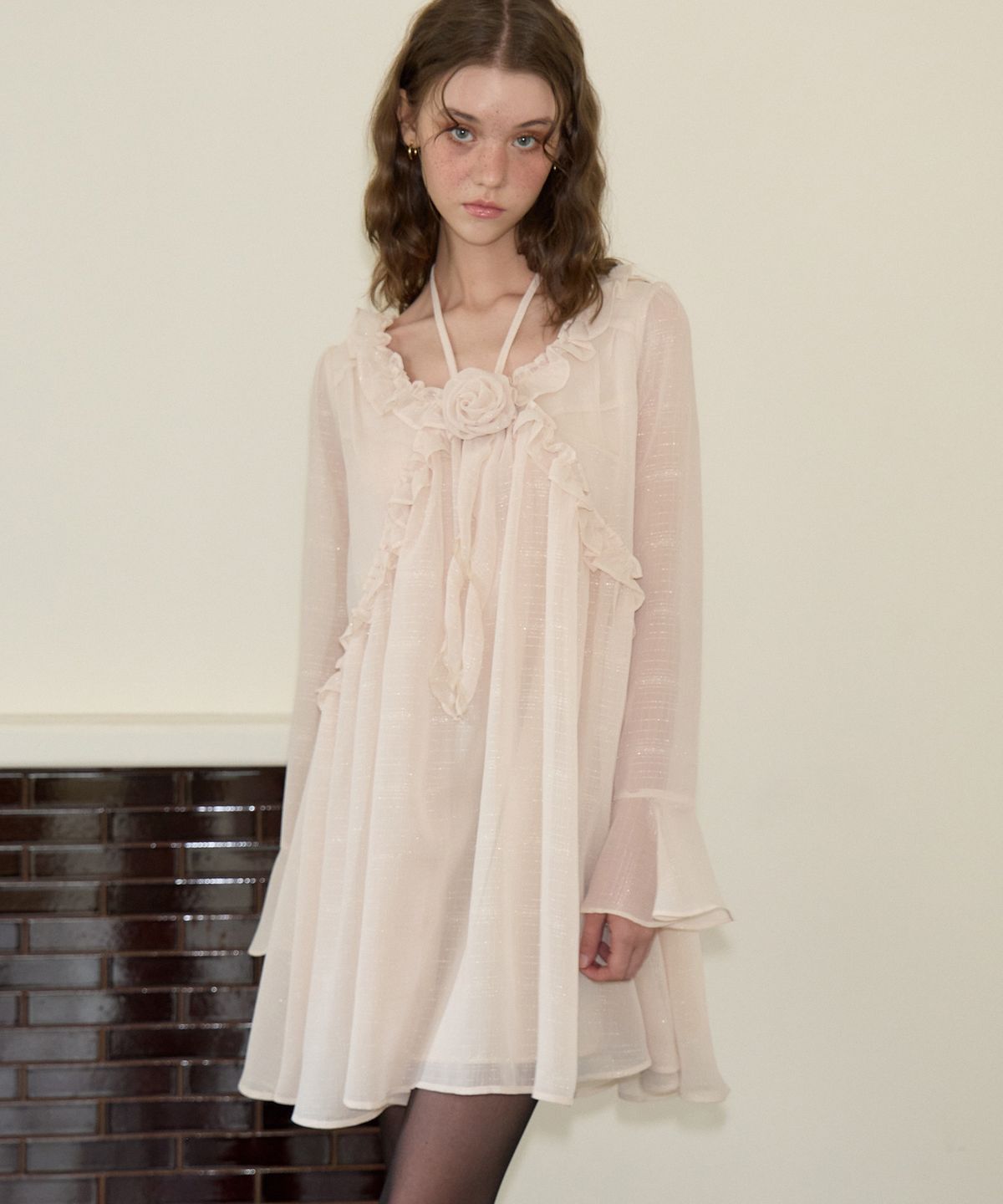 살롱 드 욘(SALON DE YOHN) Corsage Point Chiffon Dress_ Ivory