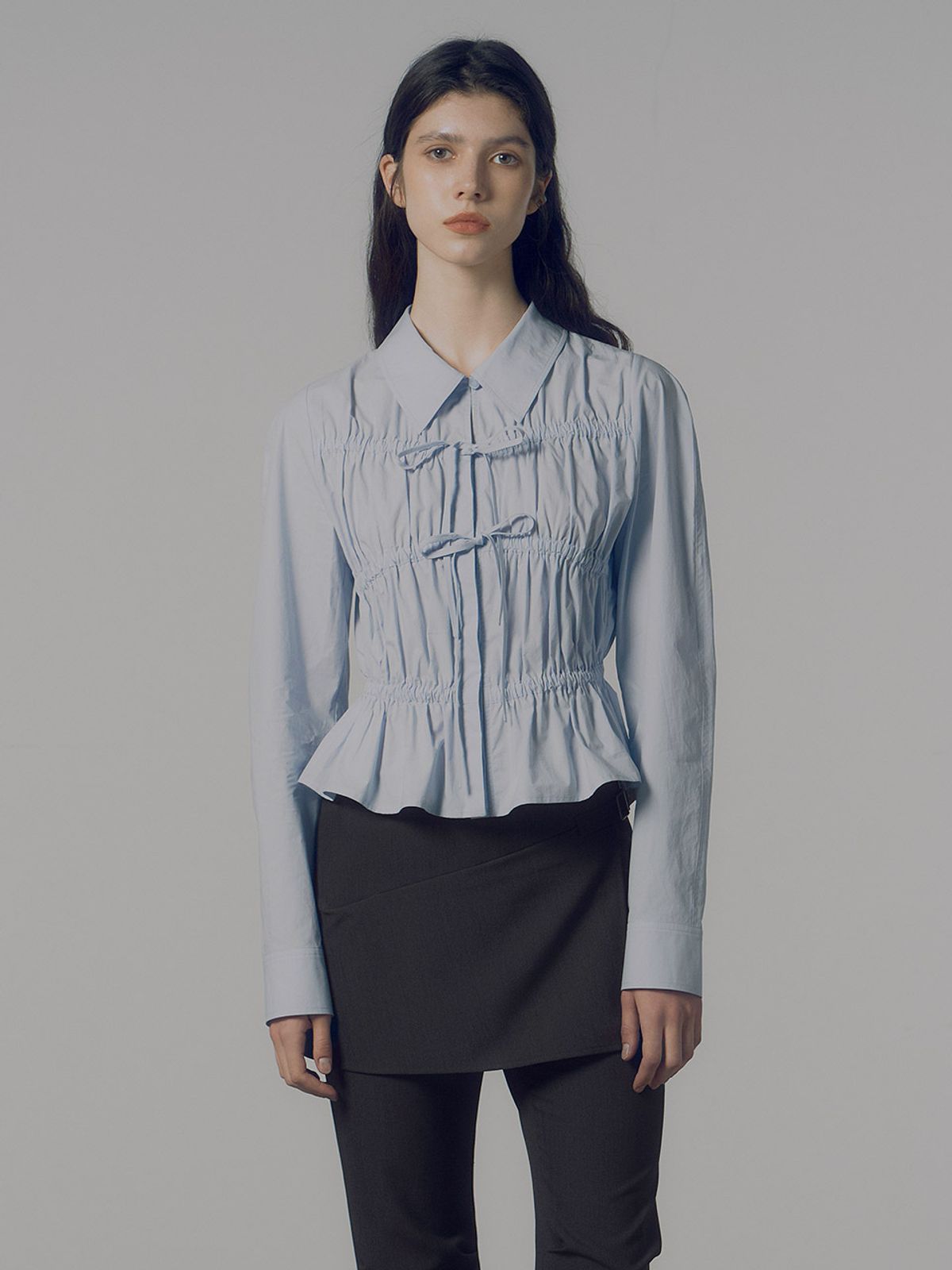 레이브(RAIVE) Ribbon Shirring Blouse VW4AB200_2color