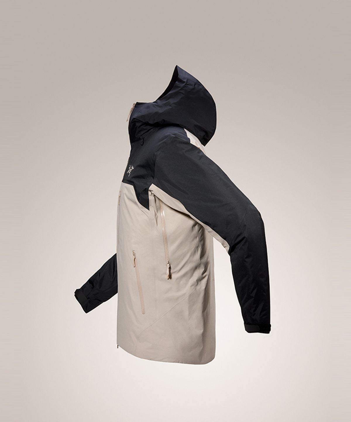 아크테릭스(ARCTERYX) 베타 인슐레이티드 자켓 남성 - BLACK / RUNE / AJOFMX8885
