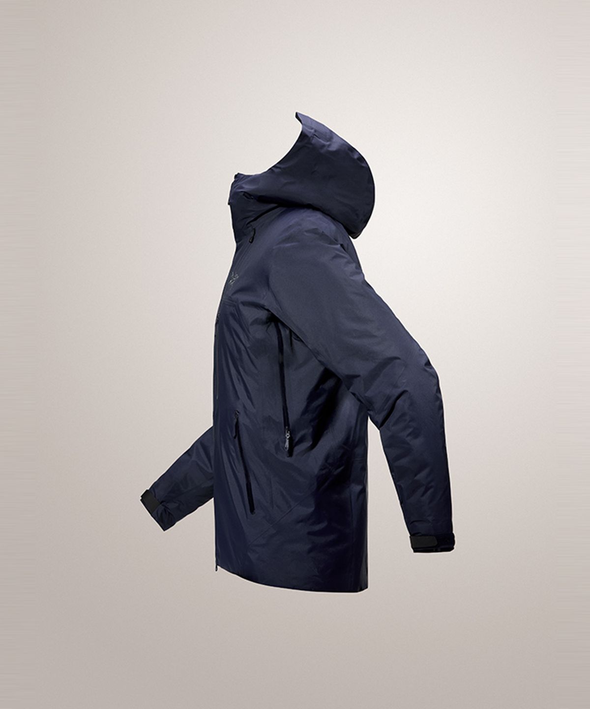 아크테릭스(ARCTERYX) 베타 인슐레이티드 자켓 남성 - BLACK SAPPHIRE / AJOFMX8885