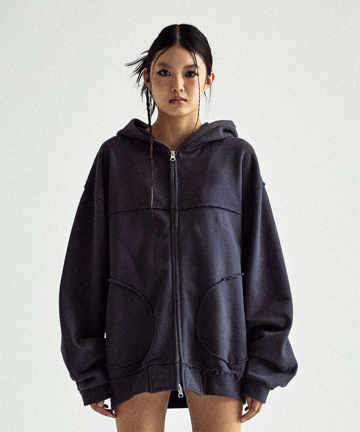 더바이닐하우스(THEVINYLHOUSE) CUT-OFF HOODIE ZIP-UP PURPLE
