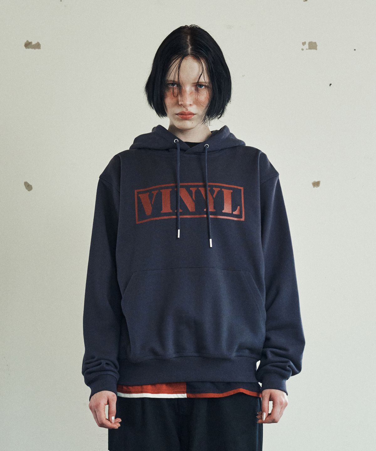 더바이닐하우스(THEVINYLHOUSE) NEW SYMBOL HOODIE PURPLE