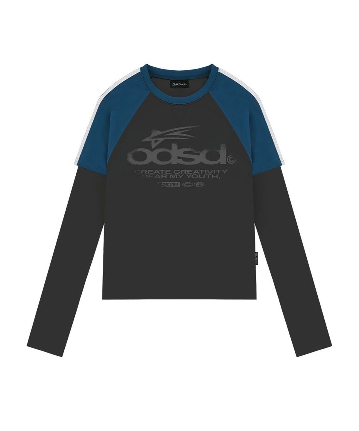 오드스튜디오(ODDSTUDIO) ODSD 래글런 트랙 세미 크롭 티셔츠 - CHARCOAL / BLUE