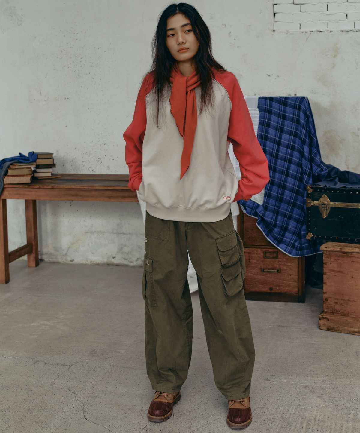 프리터(FRITUR) Kyoto Cargo Pants Khaki_F251PT01