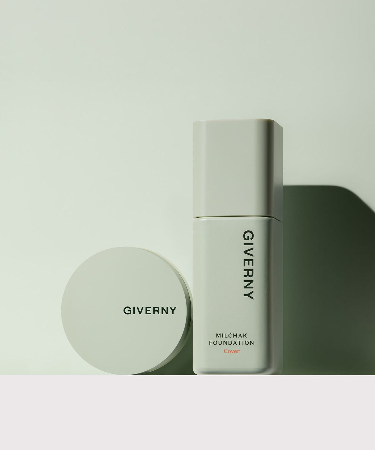지베르니(GIVERNY) 밀착 커버 투고 키트 7g/5g (미니 쿠션 공용기/휴대용기)