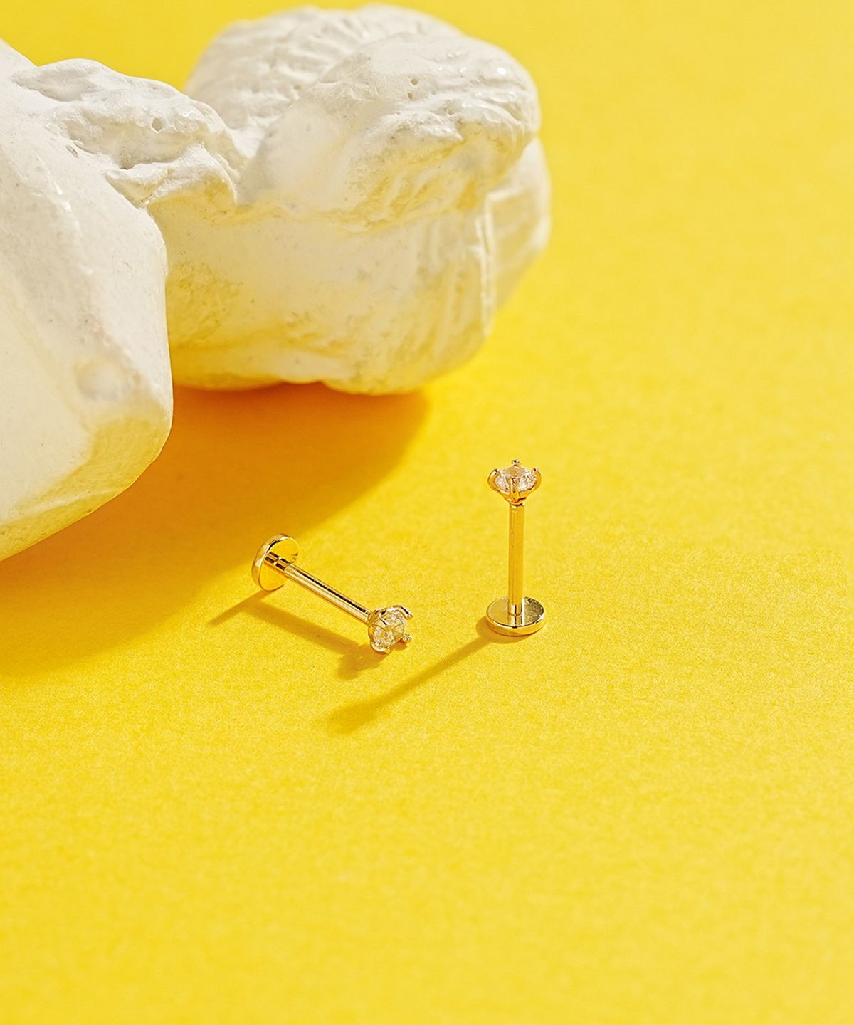 미니멀피어싱(MINIMALPIERCING) 14K 인터널 모이사나이트 다이아 라블렛 코피어싱 0.8mm