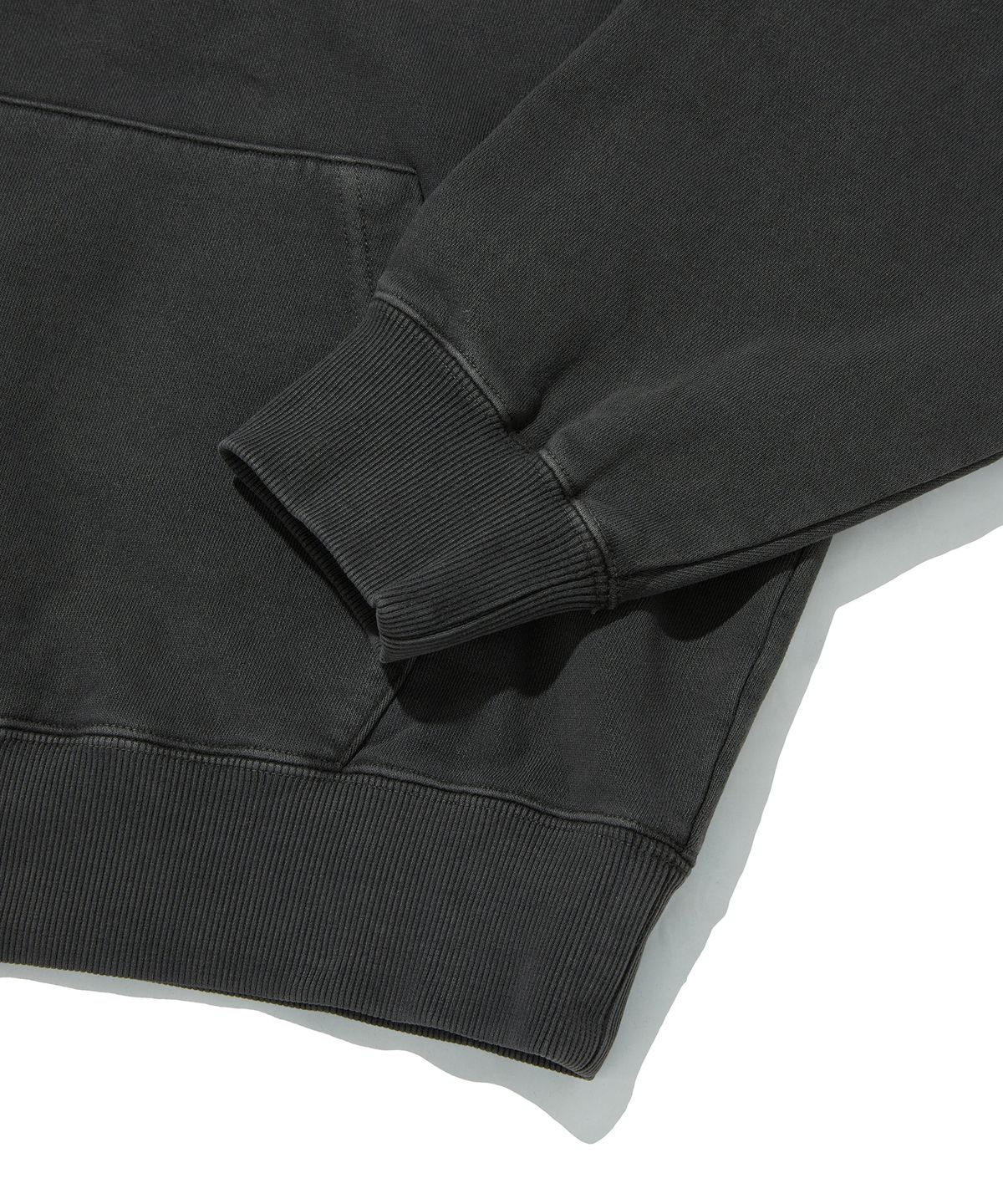 스웨이드(SUADE) LOOSE BALLOON HOODIE [PIGMENT BLACK]