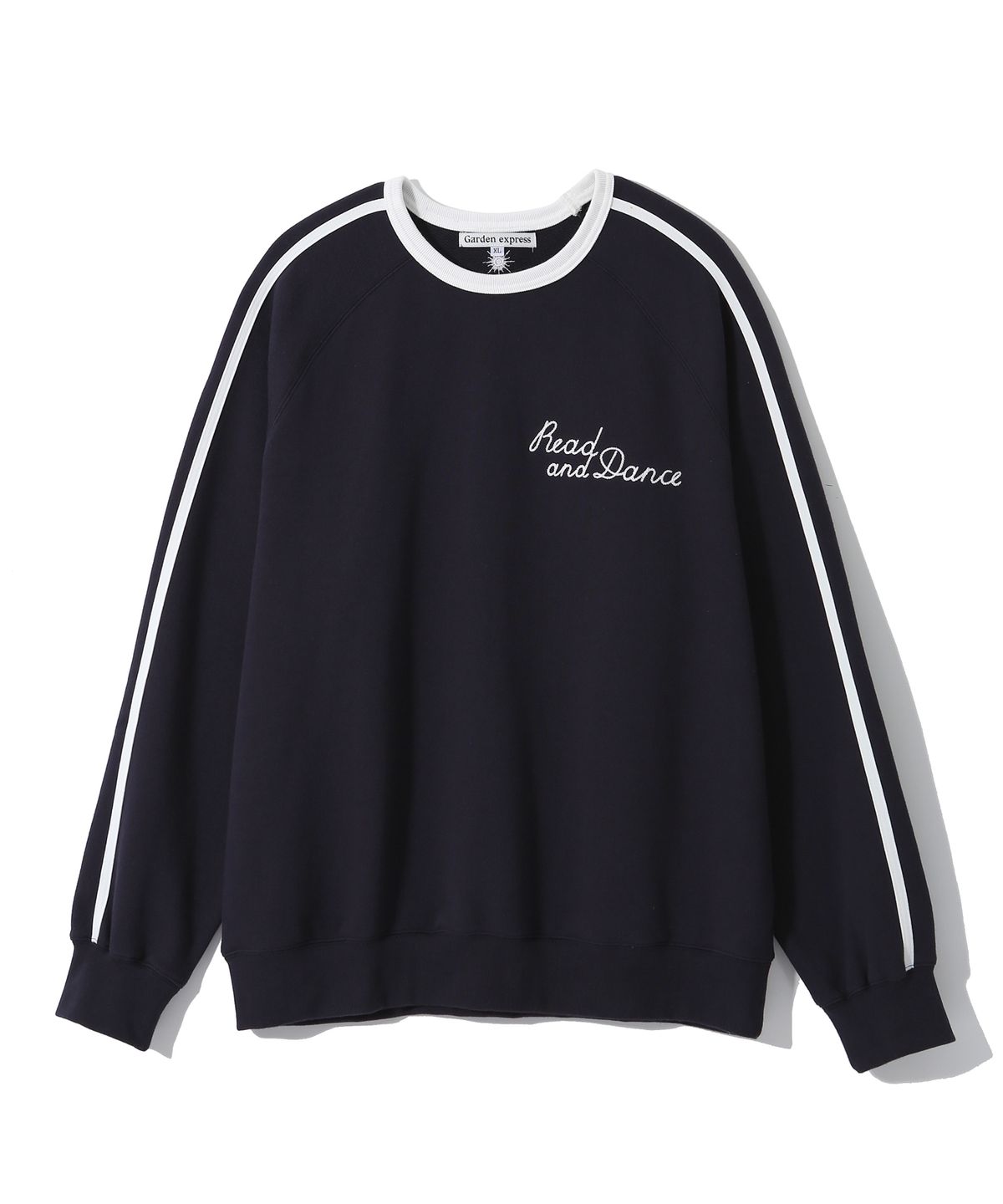 가든익스프레스(GARDEN EXPRESS) Line Detail Lettering Sweatshirt (navy)