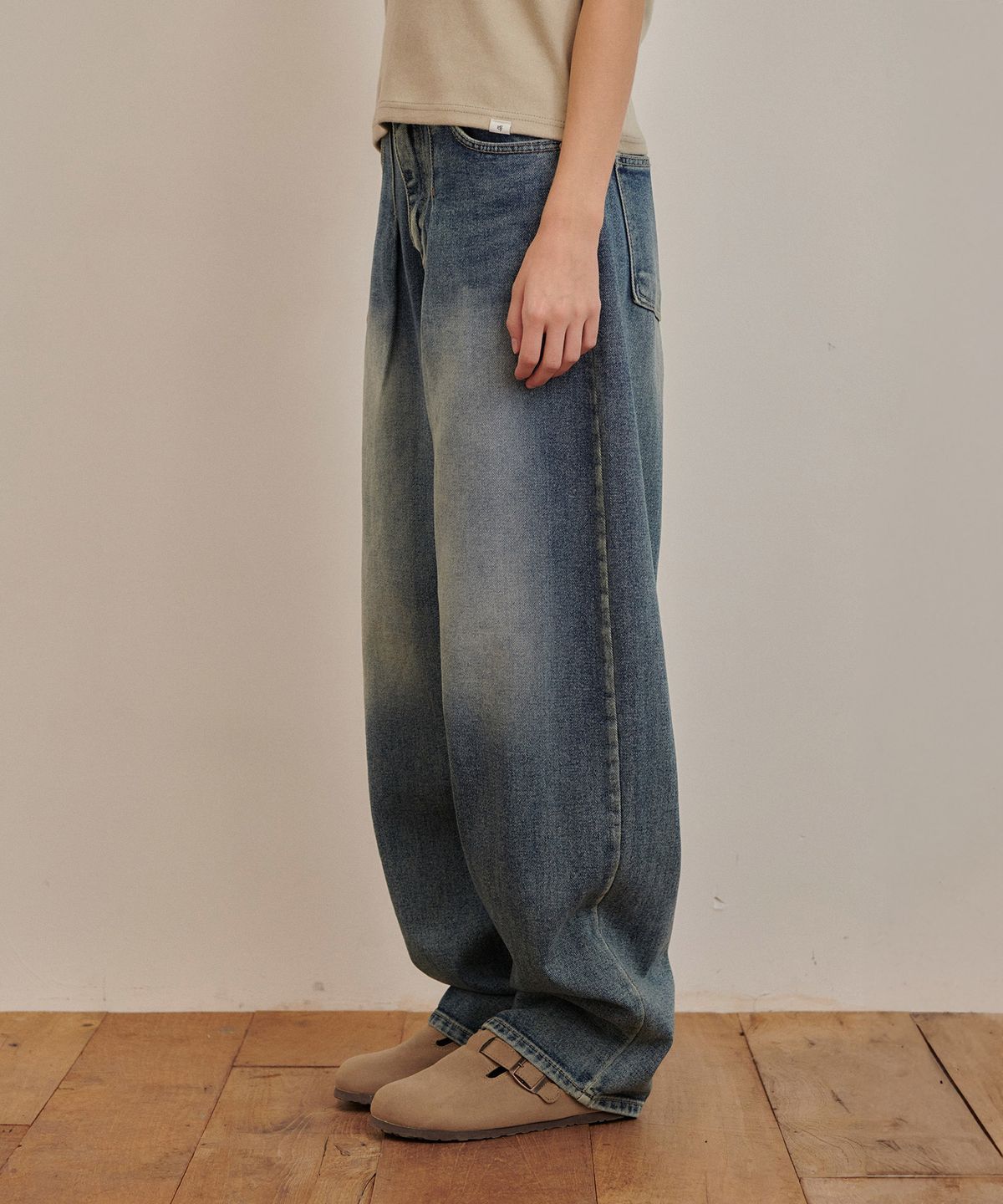 판도라핏(PANDORAFIT) [WIDE] Deloing Jeans