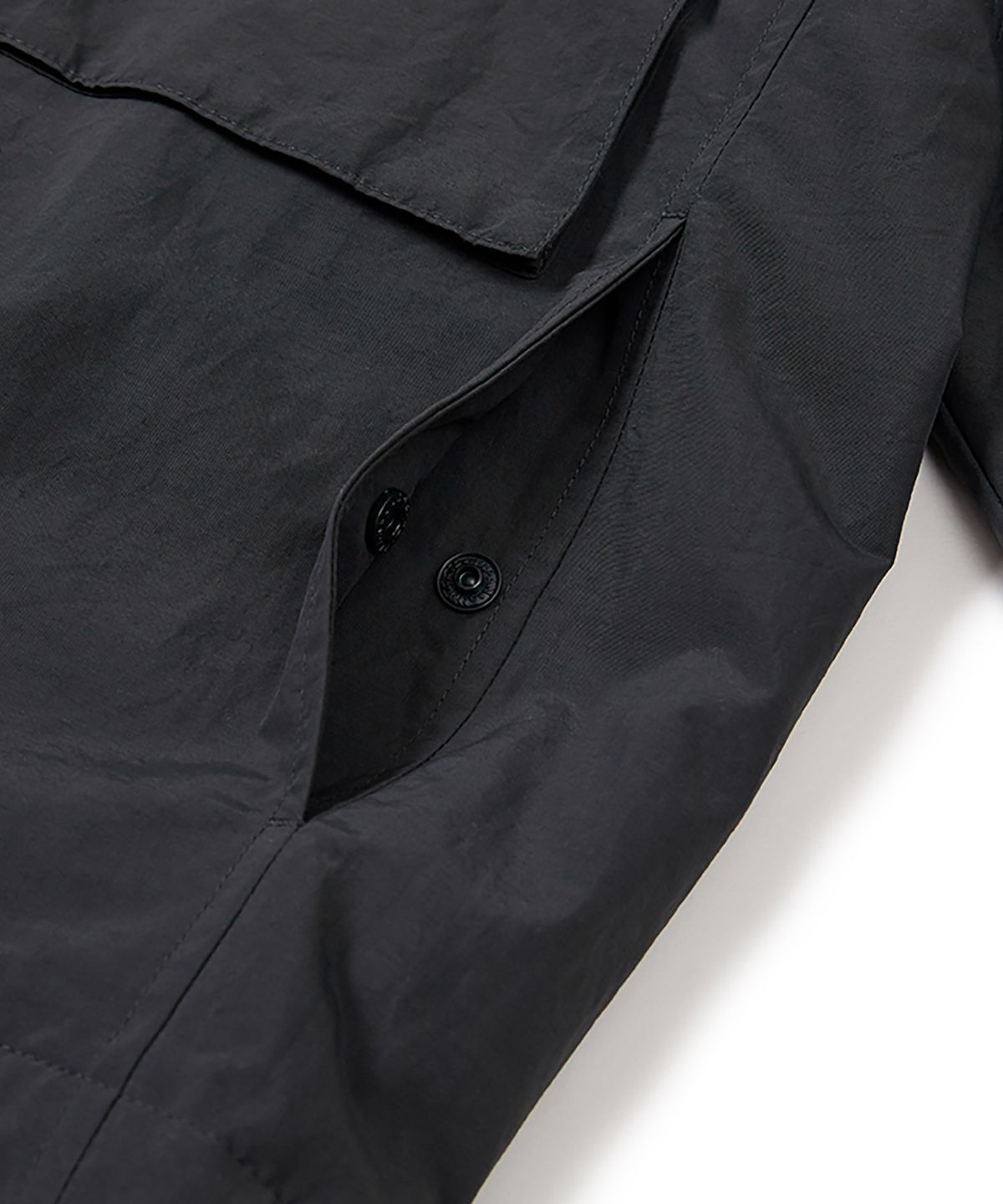 스노우피크 어패럴(SNOWPEAK APPAREL) 캠플 여성 바람막이 (S24FWCWB13) Dark Charcoal