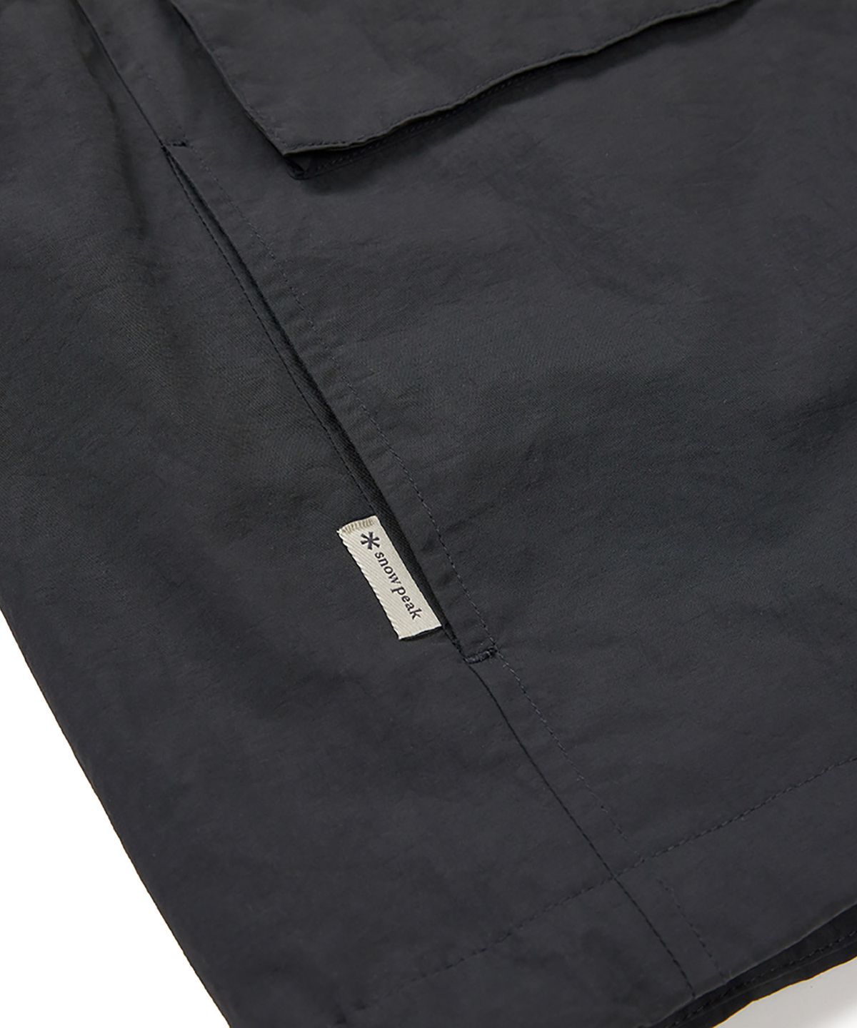 스노우피크 어패럴(SNOWPEAK APPAREL) 캠플 여성 바람막이 (S24FWCWB13) Dark Charcoal