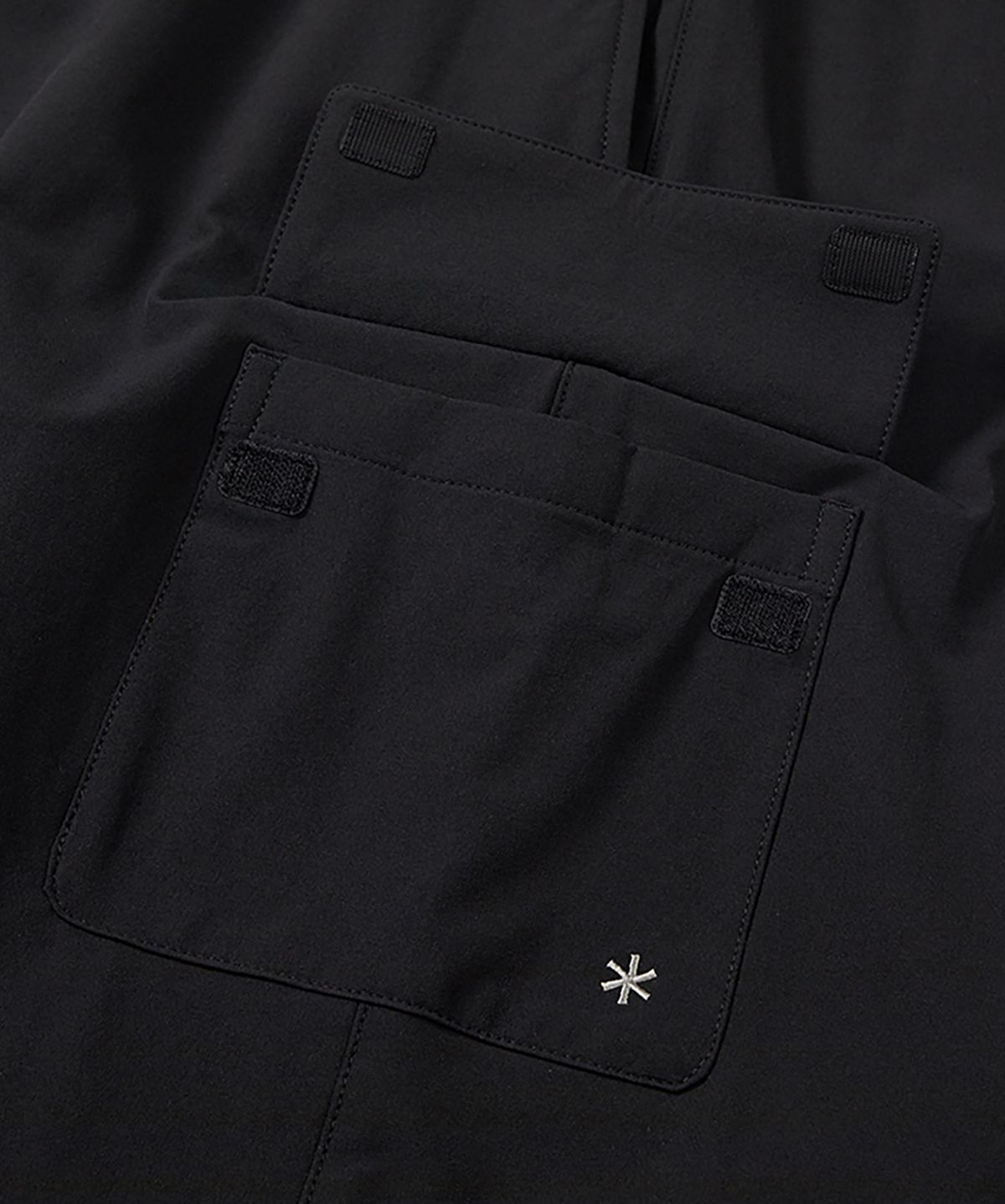 스노우피크 어패럴(SNOWPEAK APPAREL) 라고 여성 카고 스커트 (S24FWTSK33) Black
