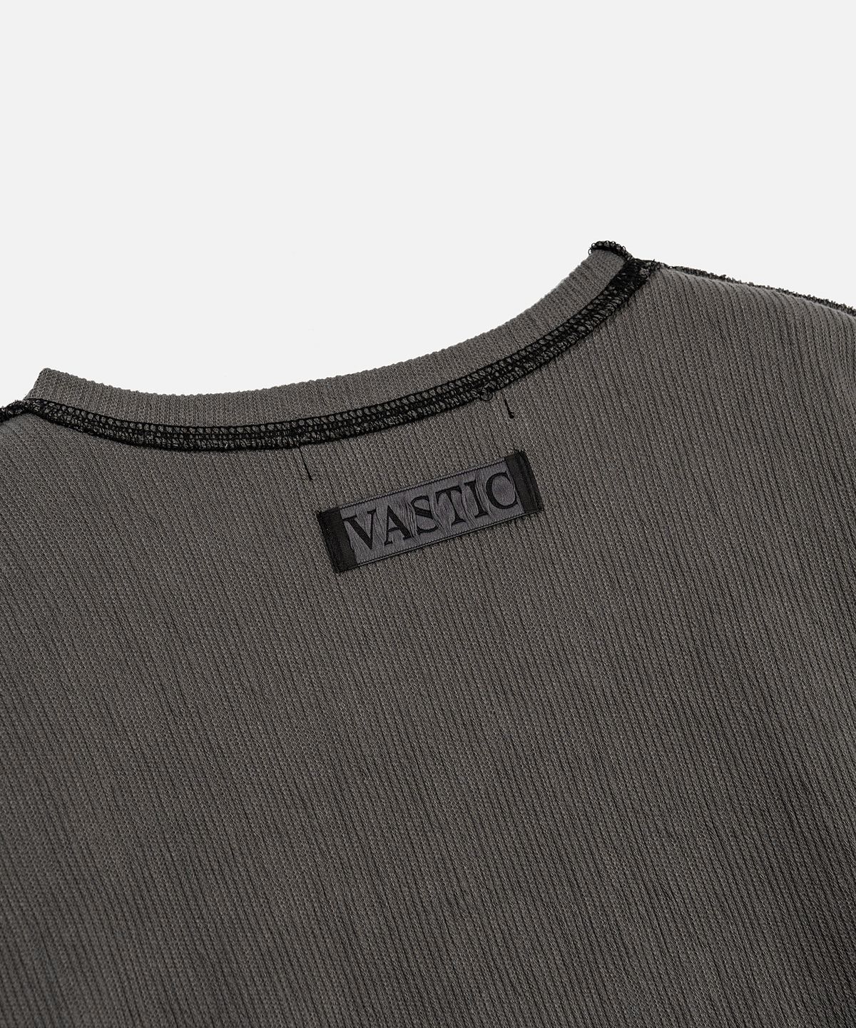 바스틱(VASTIC) 리버스 피드 미 롱슬리브_차콜