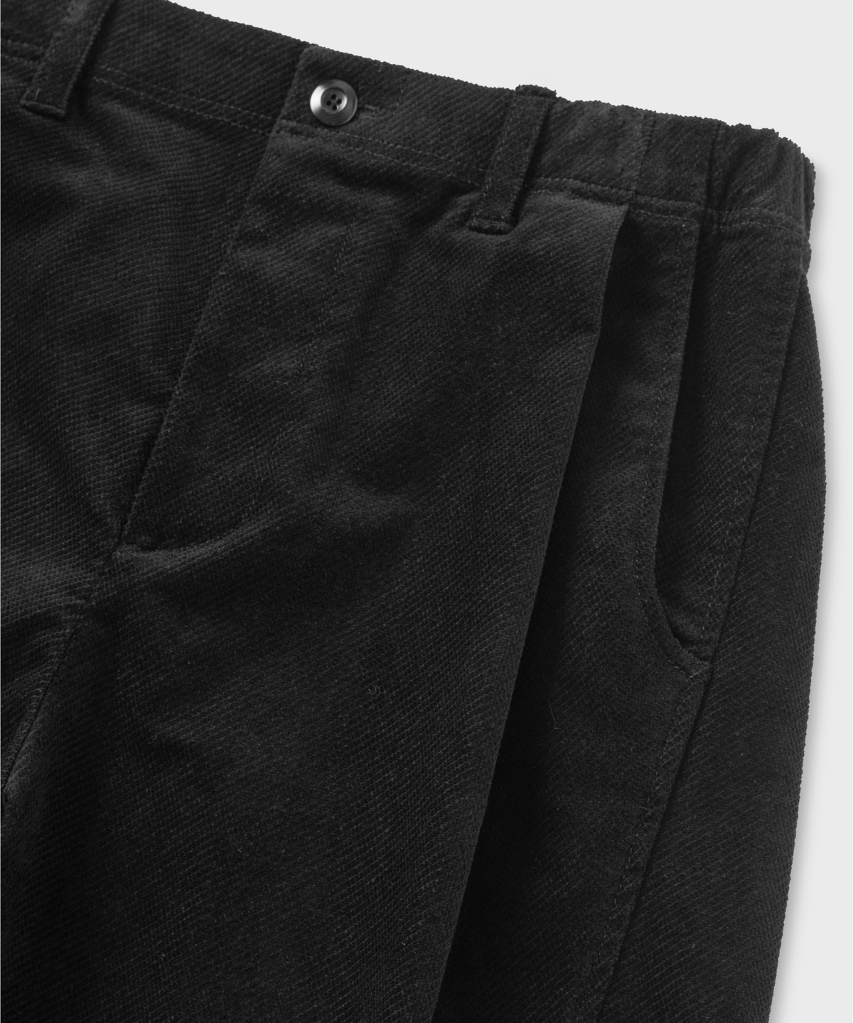 넌블랭크(NONBLANK) 원턱 커브드 스티치 팬츠_BLACK