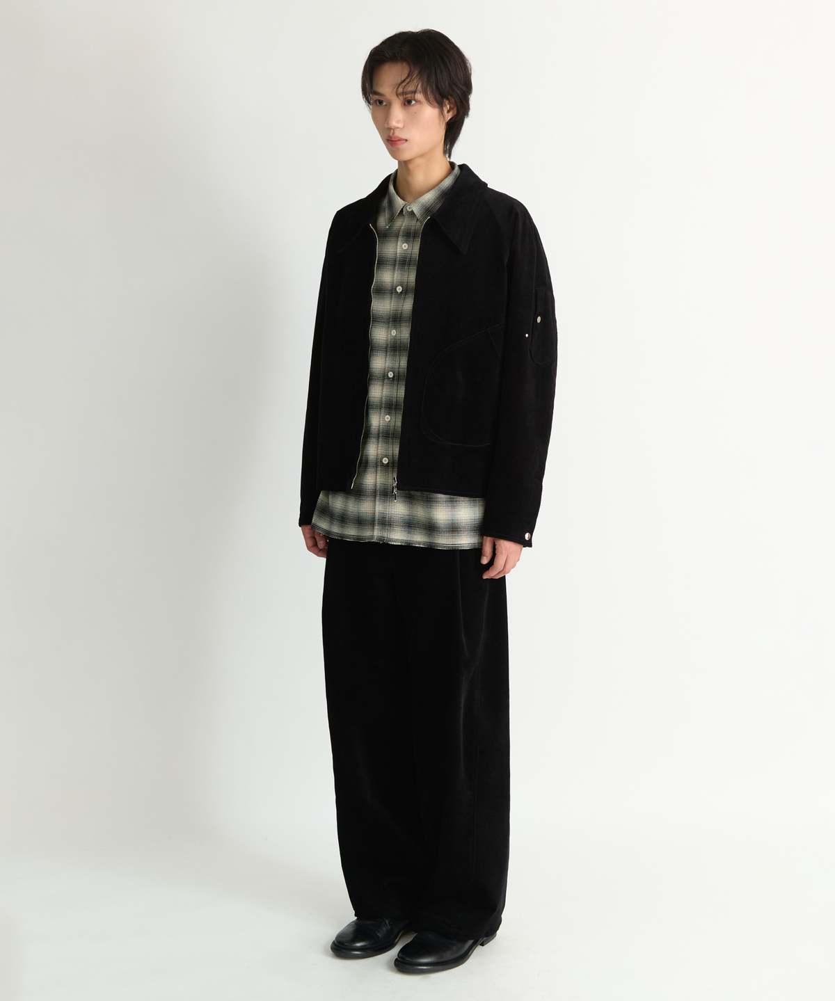 넌블랭크(NONBLANK) 스티치 블루종_BLACK