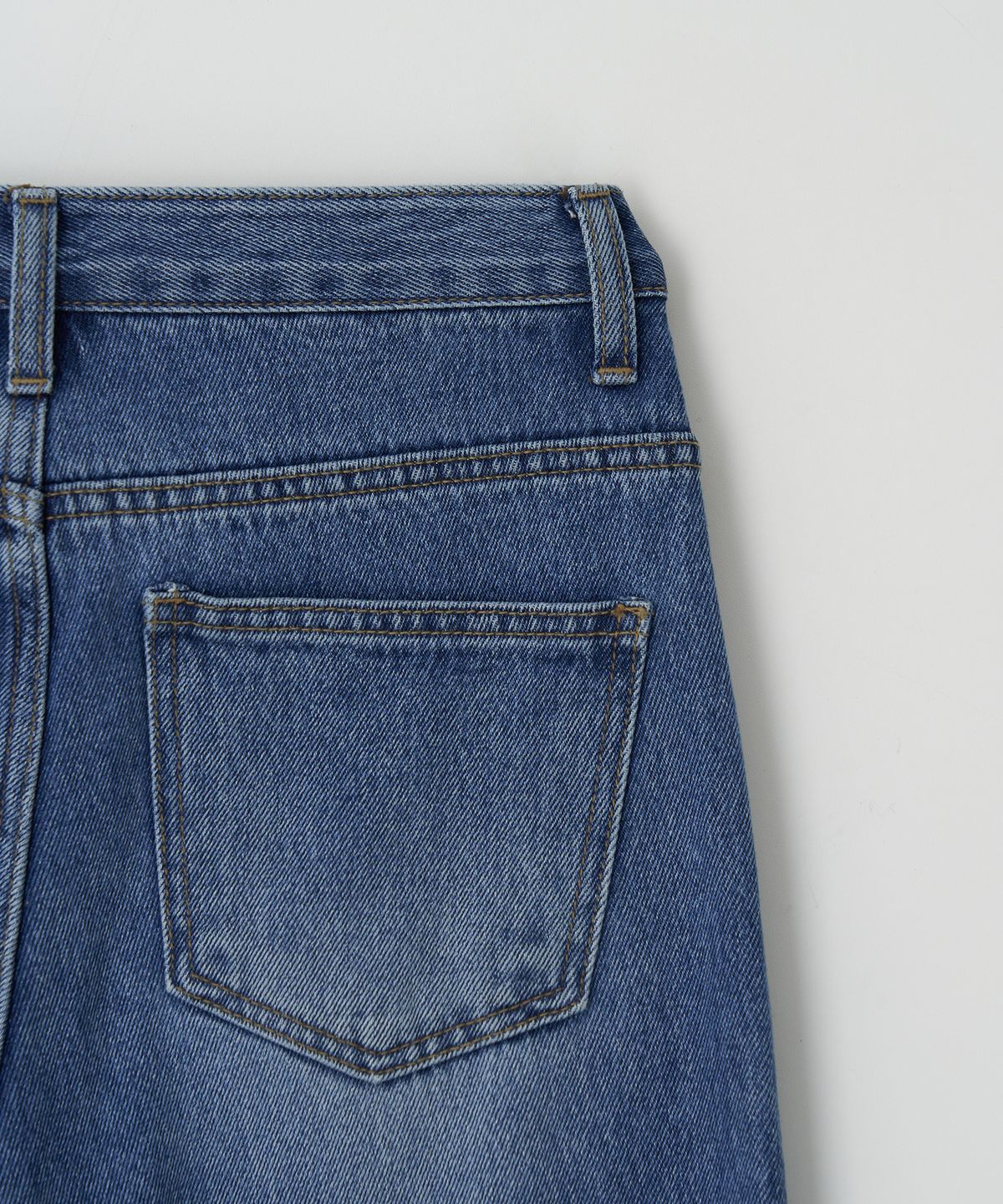 더페니(THE PENNY) ONETUCK WIDE DENIM - Blue