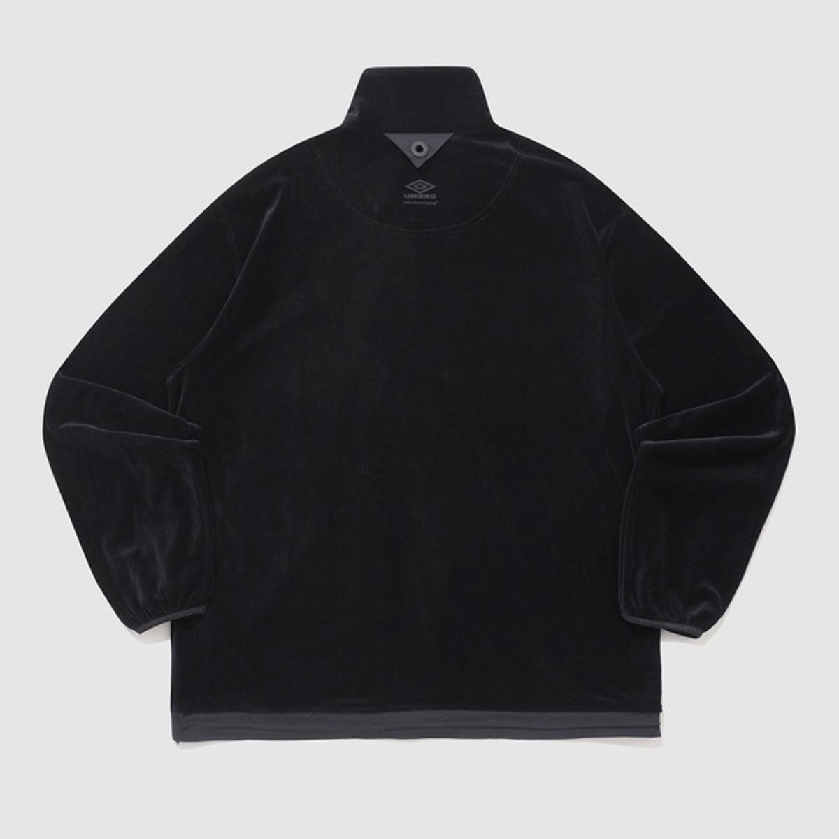 엄브로(UMBRO) [UMB X White Mountaineering] 벨로아 트랙자켓 블랙(UP311CFT89)