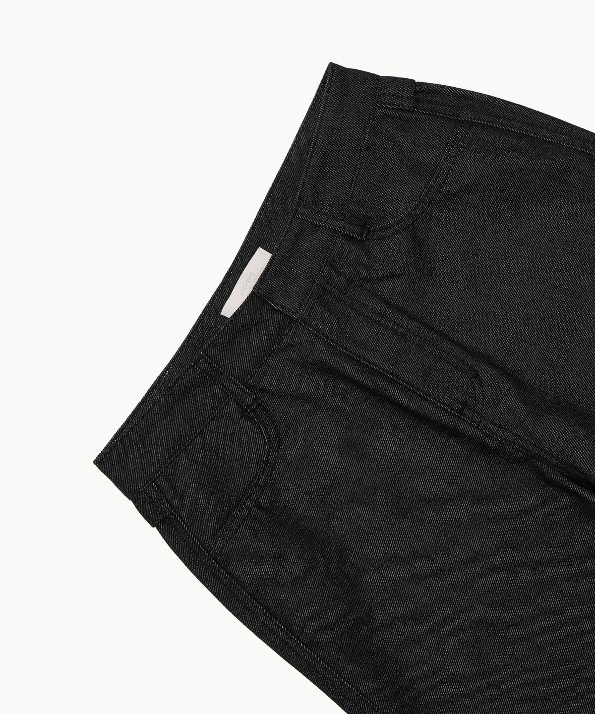 아모멘토(AMOMENTO) COLORED STRAIGHT FIT DENIM_BLACK