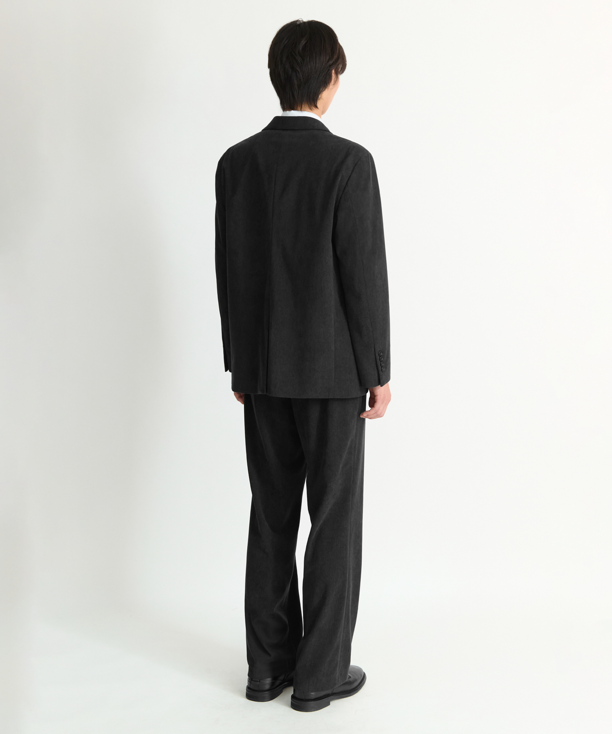 넌블랭크(NONBLANK) 코듀로이 플레어 핏 슬랙스_DARK GREY