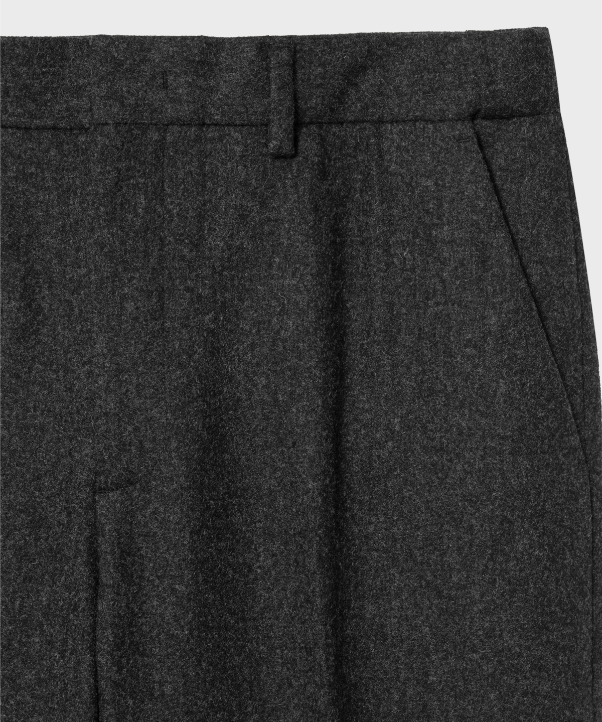 넌블랭크(NONBLANK) 울 플란넬 세미 와이드 핏 슬랙스_DARK GREY