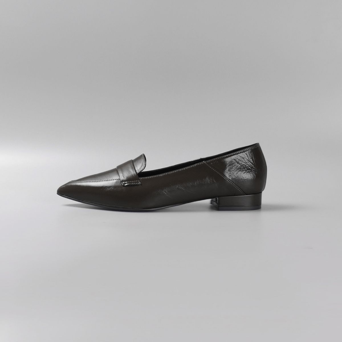 루시크루(LUCY CREW) Stiletto Loafer LC343_3colors