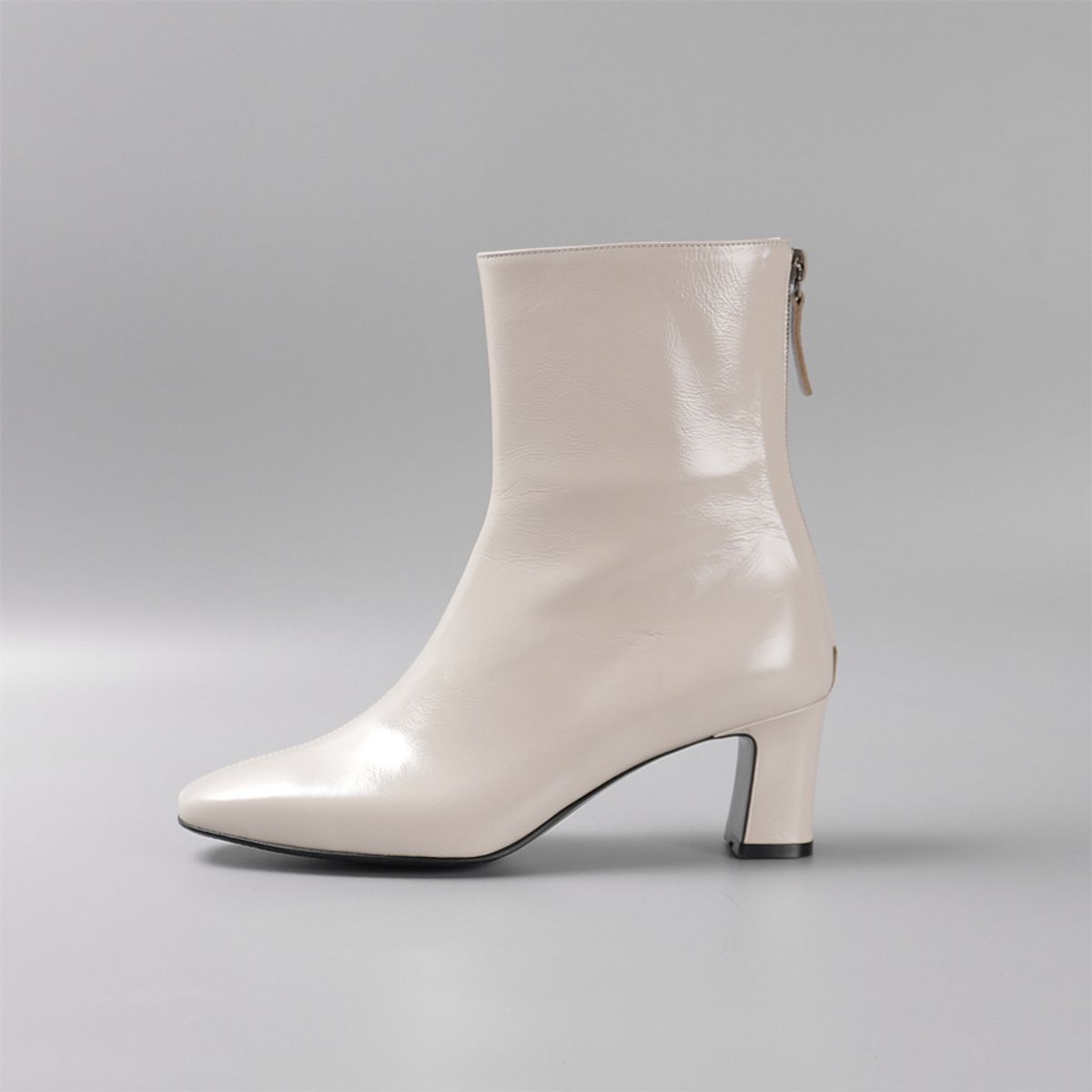 루시크루(LUCY CREW) Square Ankle Boots LC352_2colors