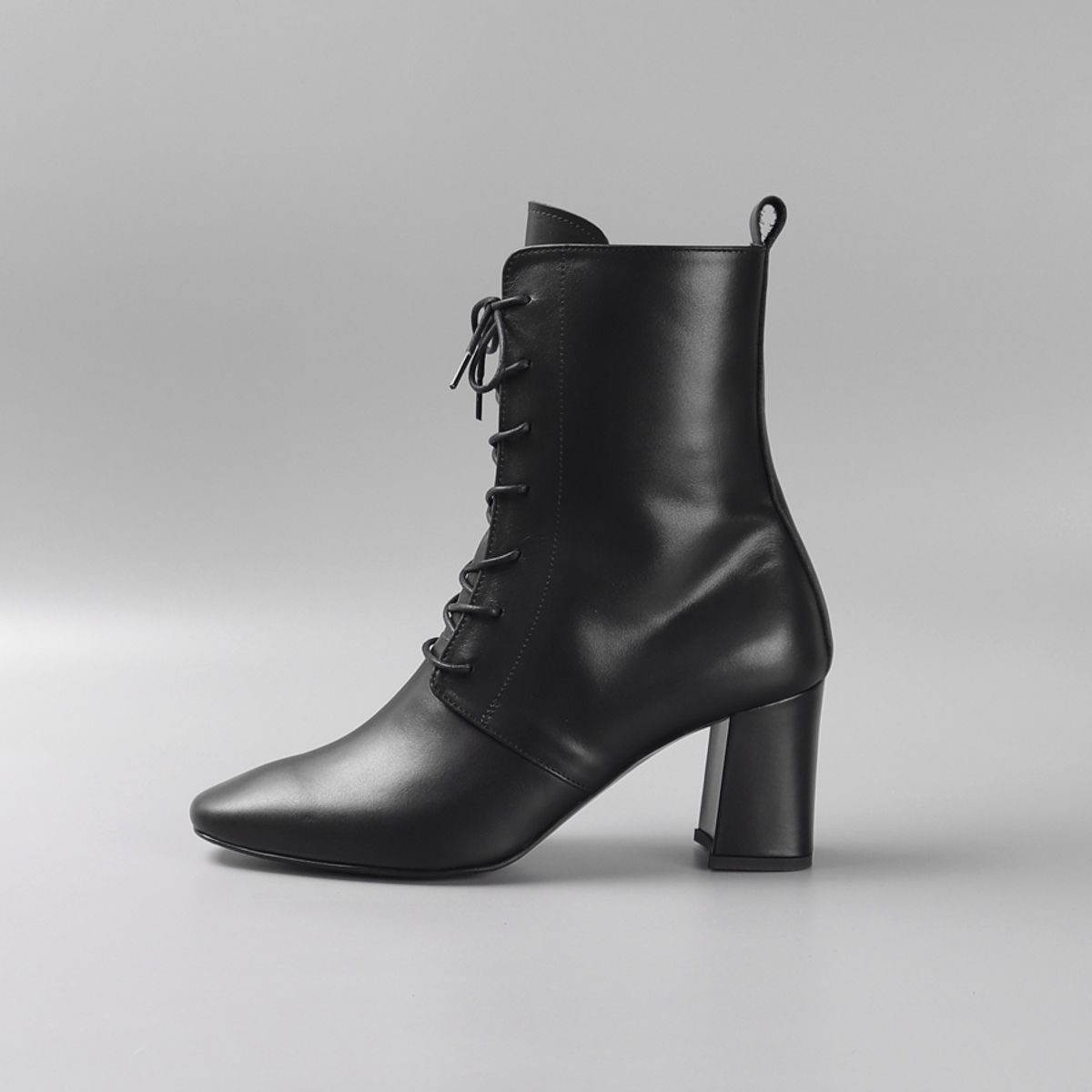 루시크루(LUCY CREW) Race-up Ankle Boots LC353