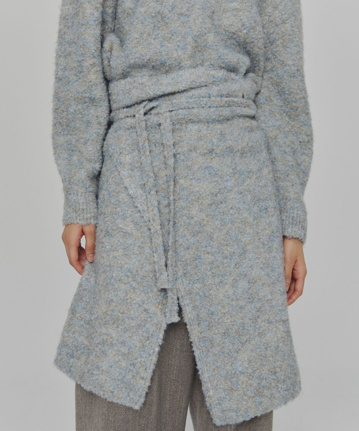 아모멘토(AMOMENTO) MIX BOUCLE WRAP SKIRT_BLUE