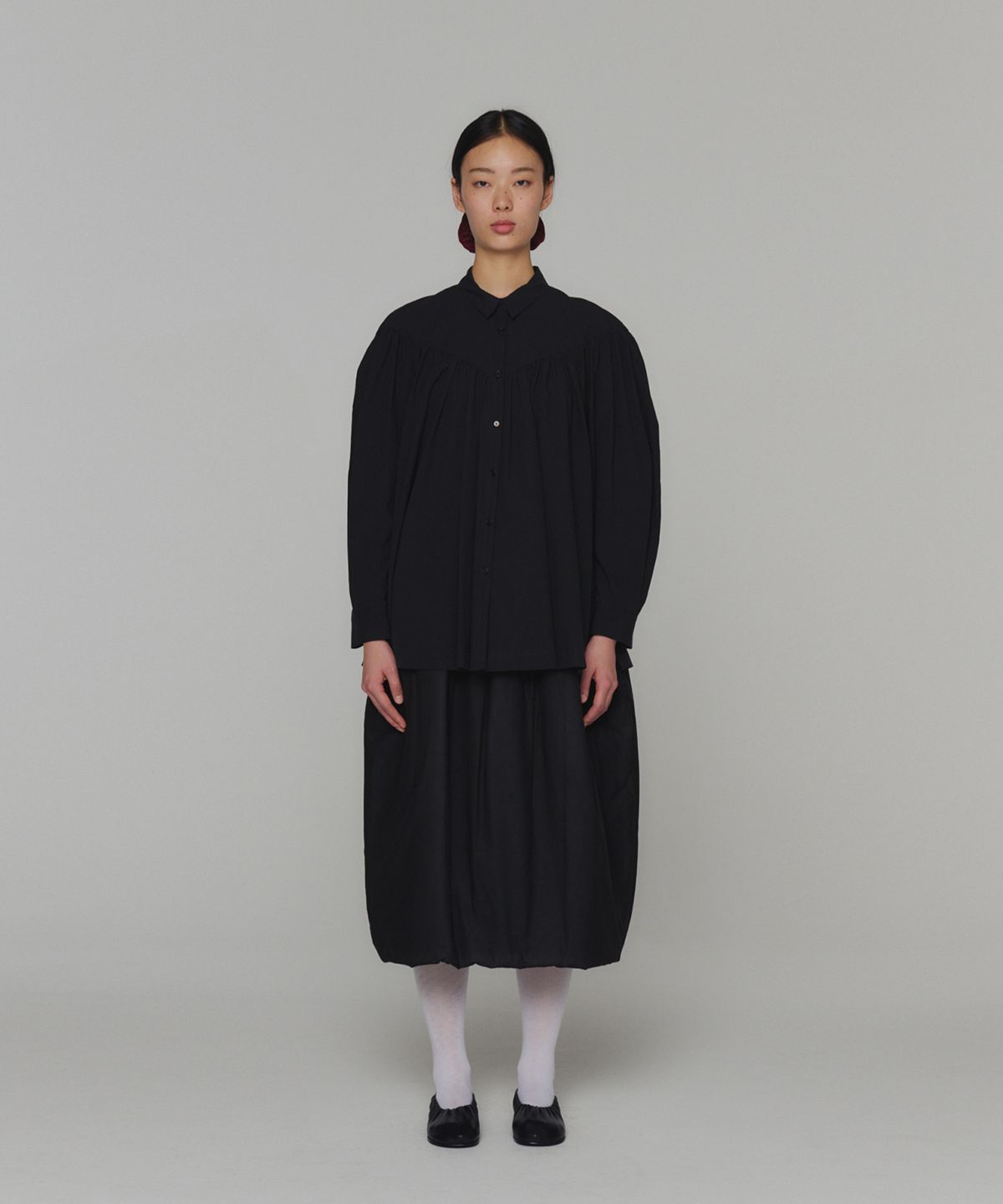 아모멘토(AMOMENTO) SHEER PADDED BALLOON DRESS_BLACK