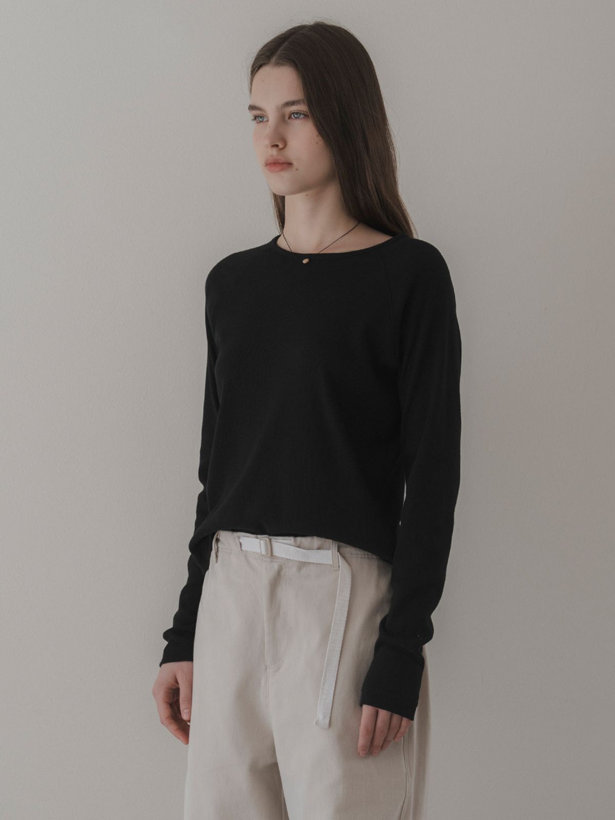 더미튼(THEMITTEN) [12th] Raglan sleeve t-shirt (black)