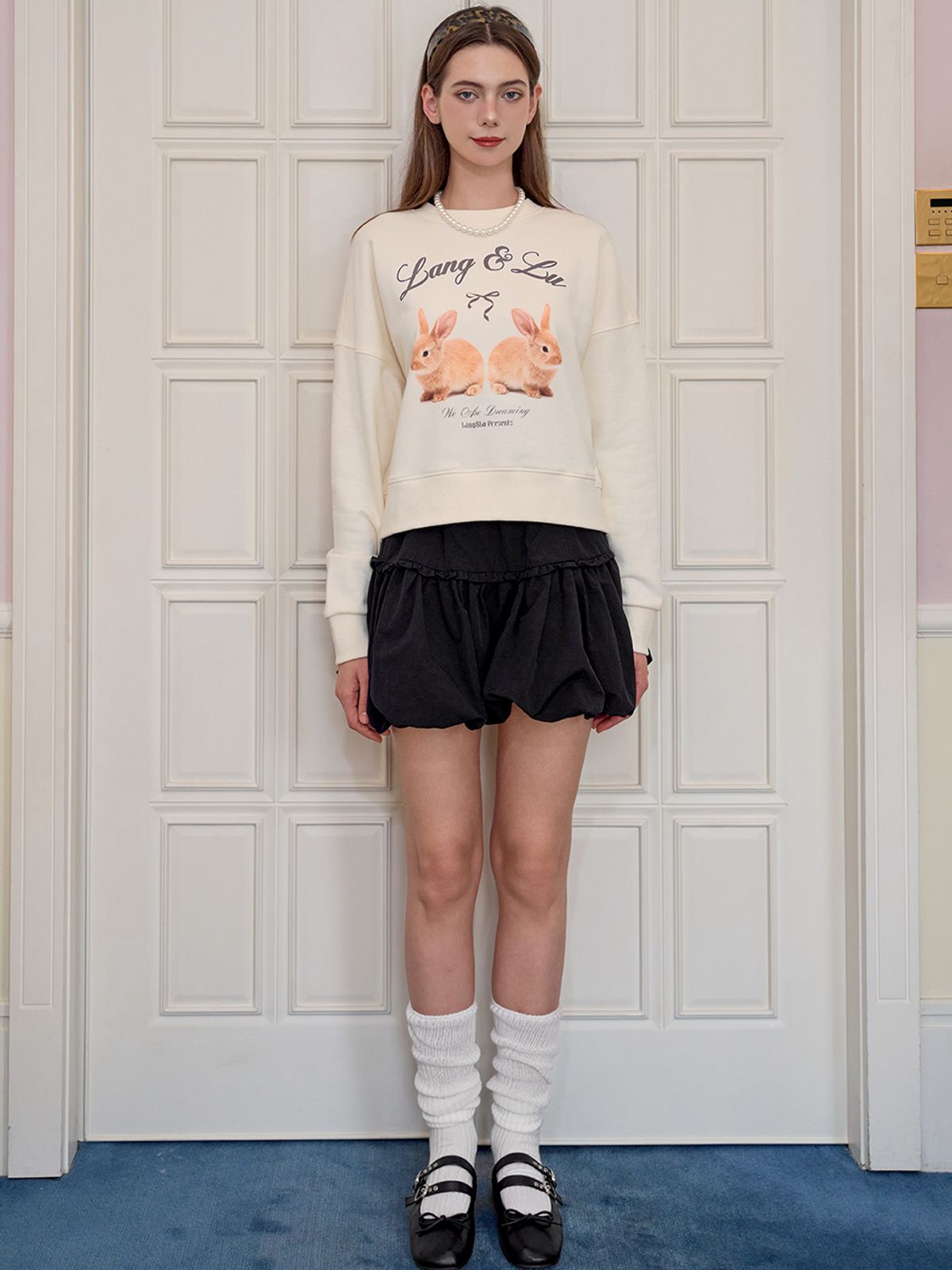 랭앤루(LANGNLU) LIKE BUNNY Sweatshirt(라이크 바니)_LIGHT YELLOW