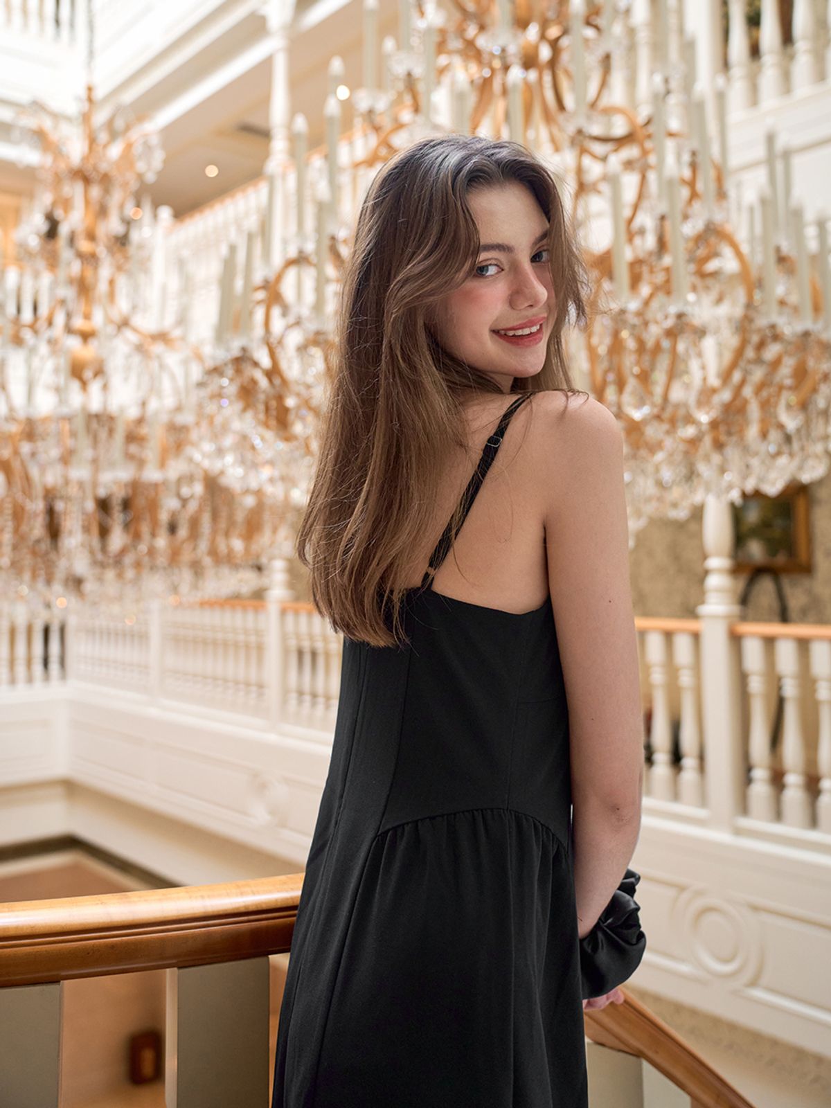 랭앤루(LANGNLU) KARIN Sleeveless Dress(카린)_BLACK