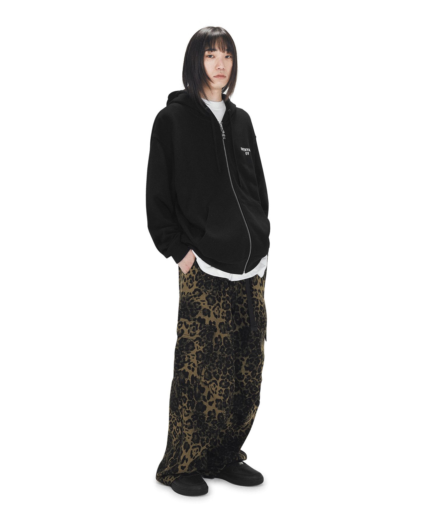 ★OY★ ODOLLY HOODIE ZIP UP - BLACK★正規品/韓国直送料込 楽天市場】【正規品】[国内発送] OY オーワイ ZIP HD SPRAYED
