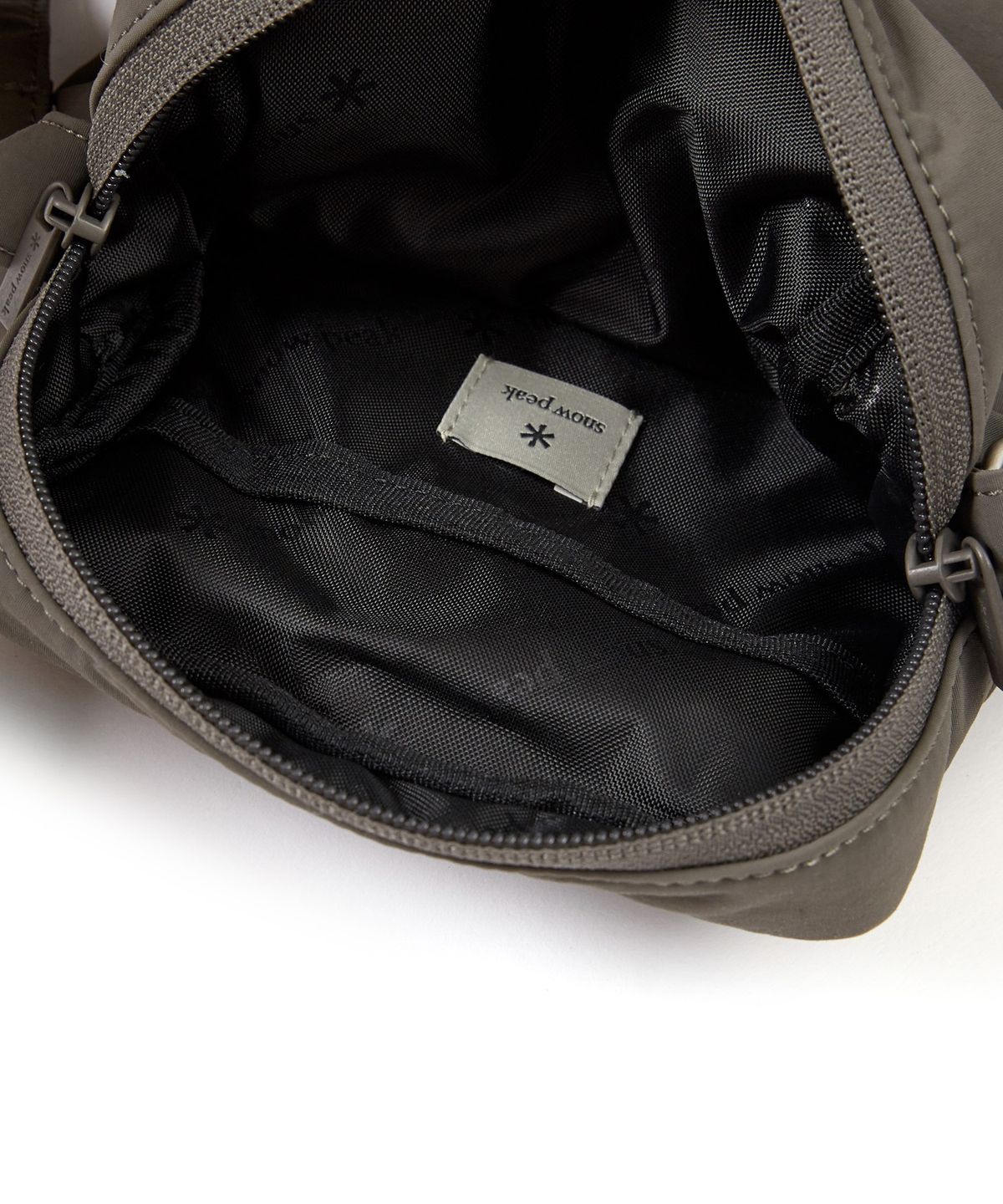 스노우피크 어패럴(SNOWPEAK APPAREL) 캠플 미니 크로스백 (S24FUCCB14) Dark Khaki