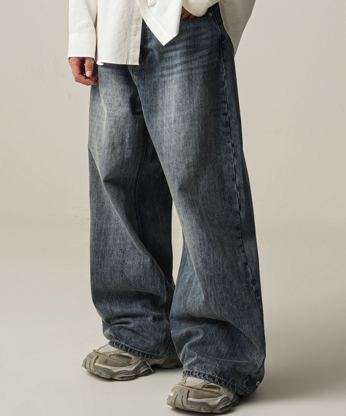어반드레스(AVANDRESS) Snap Wide Denim Pants BLACK