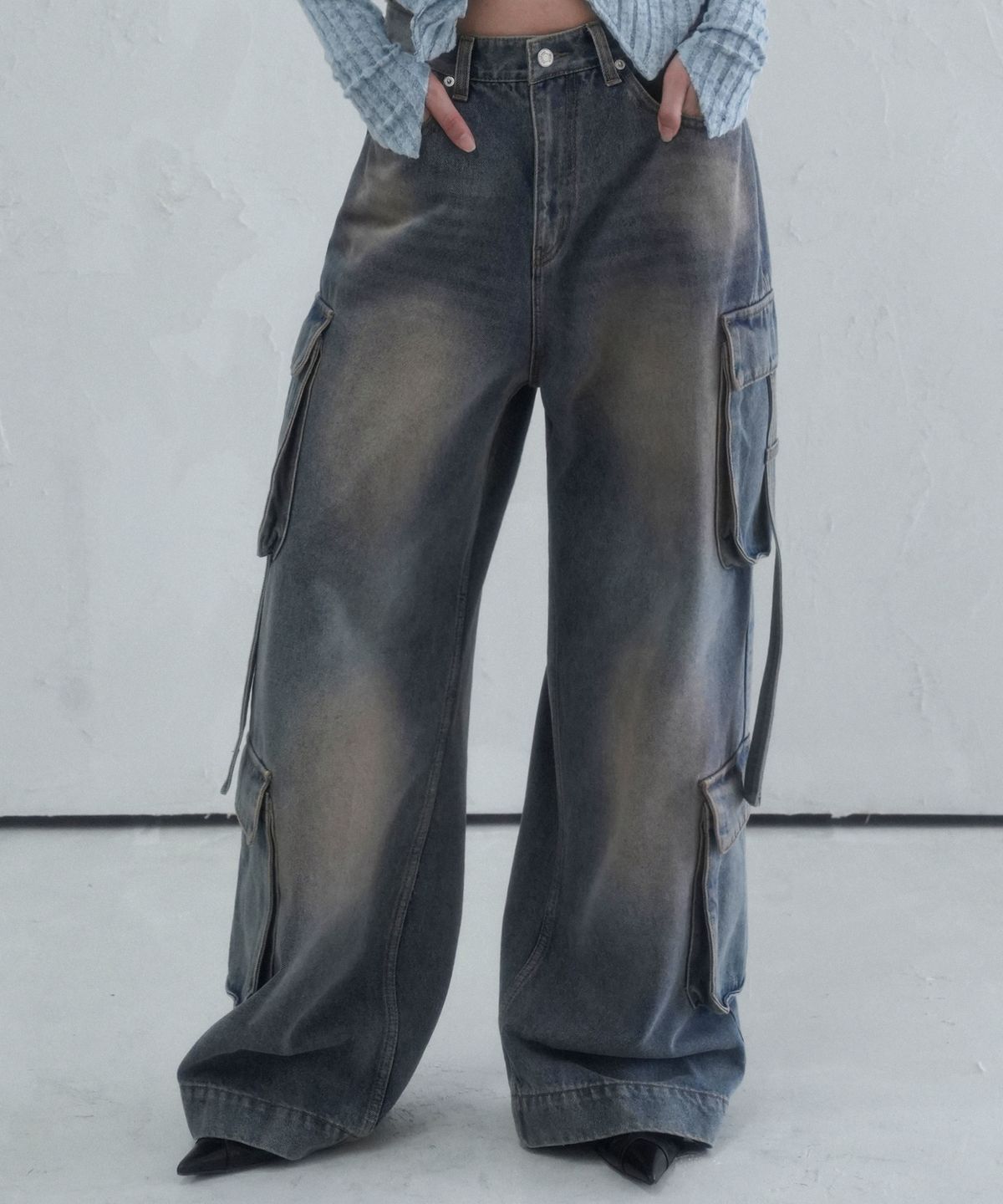 어반드레스(AVANDRESS) Ribbon Wide Cargo Pants BLACK