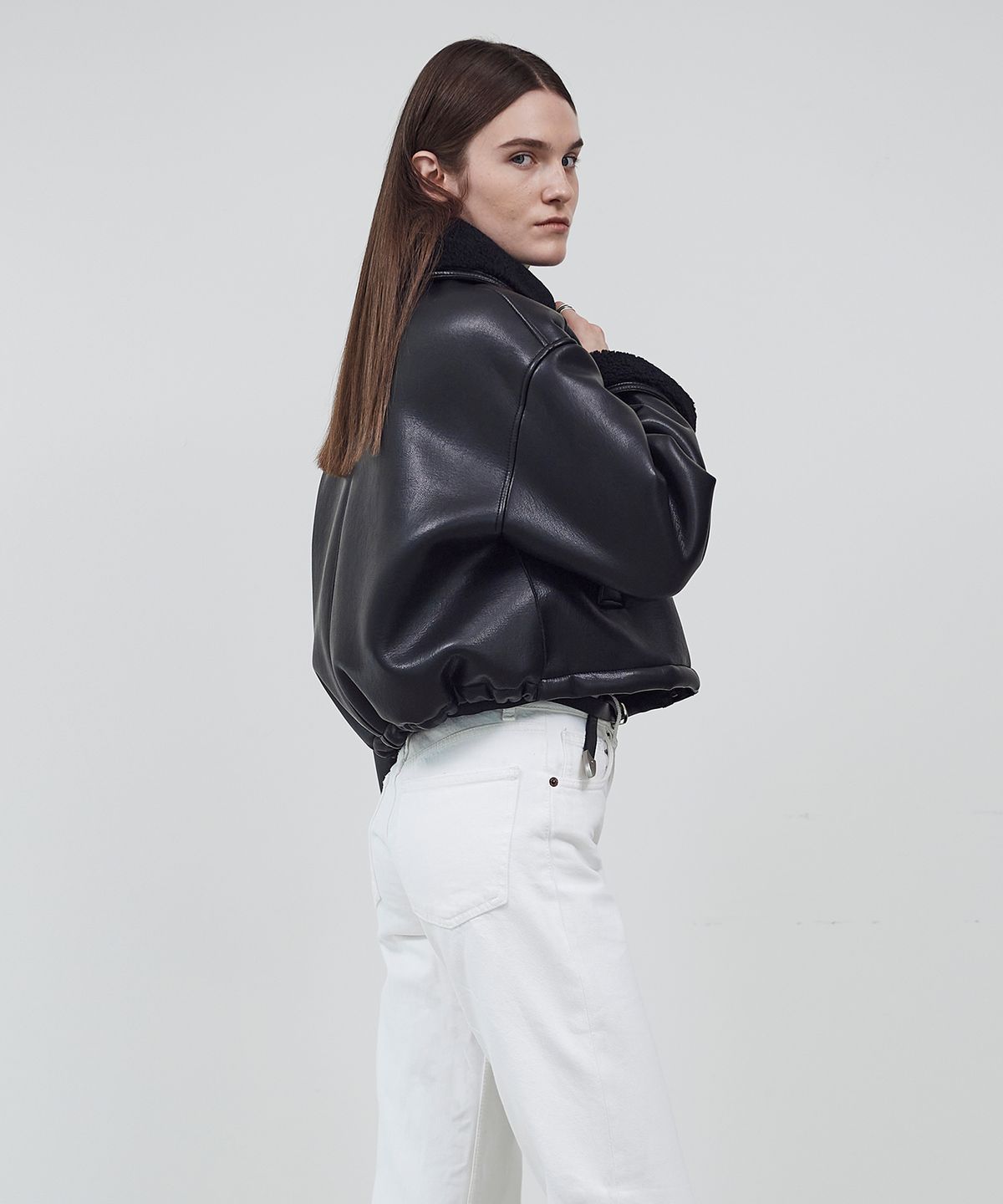 씨커슨(CKUSUN) WOOL SHEARLING MUSTANG - BLACK