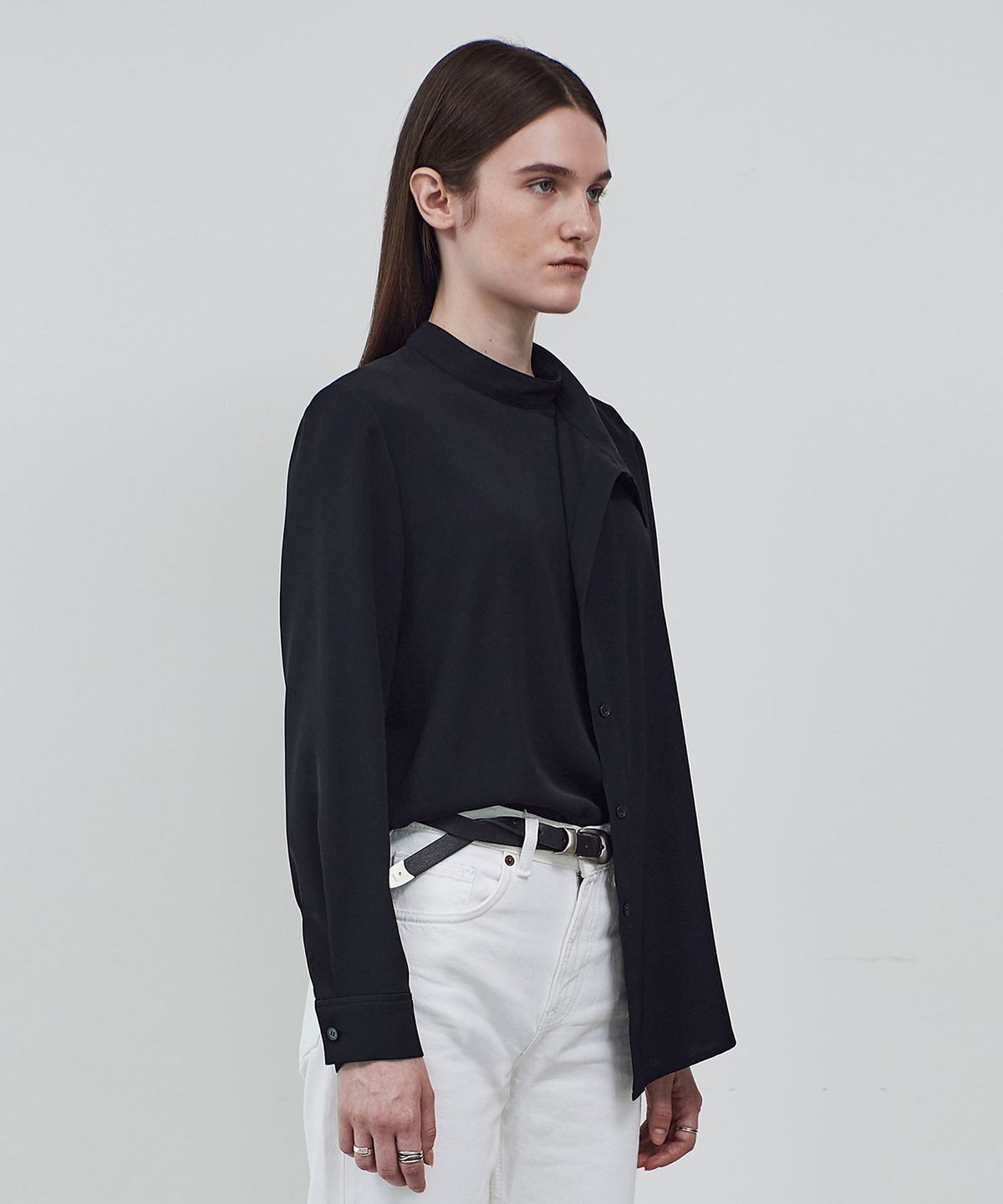 씨커슨(CKUSUN) PANEL BLOCK BLOUSE - BLACK