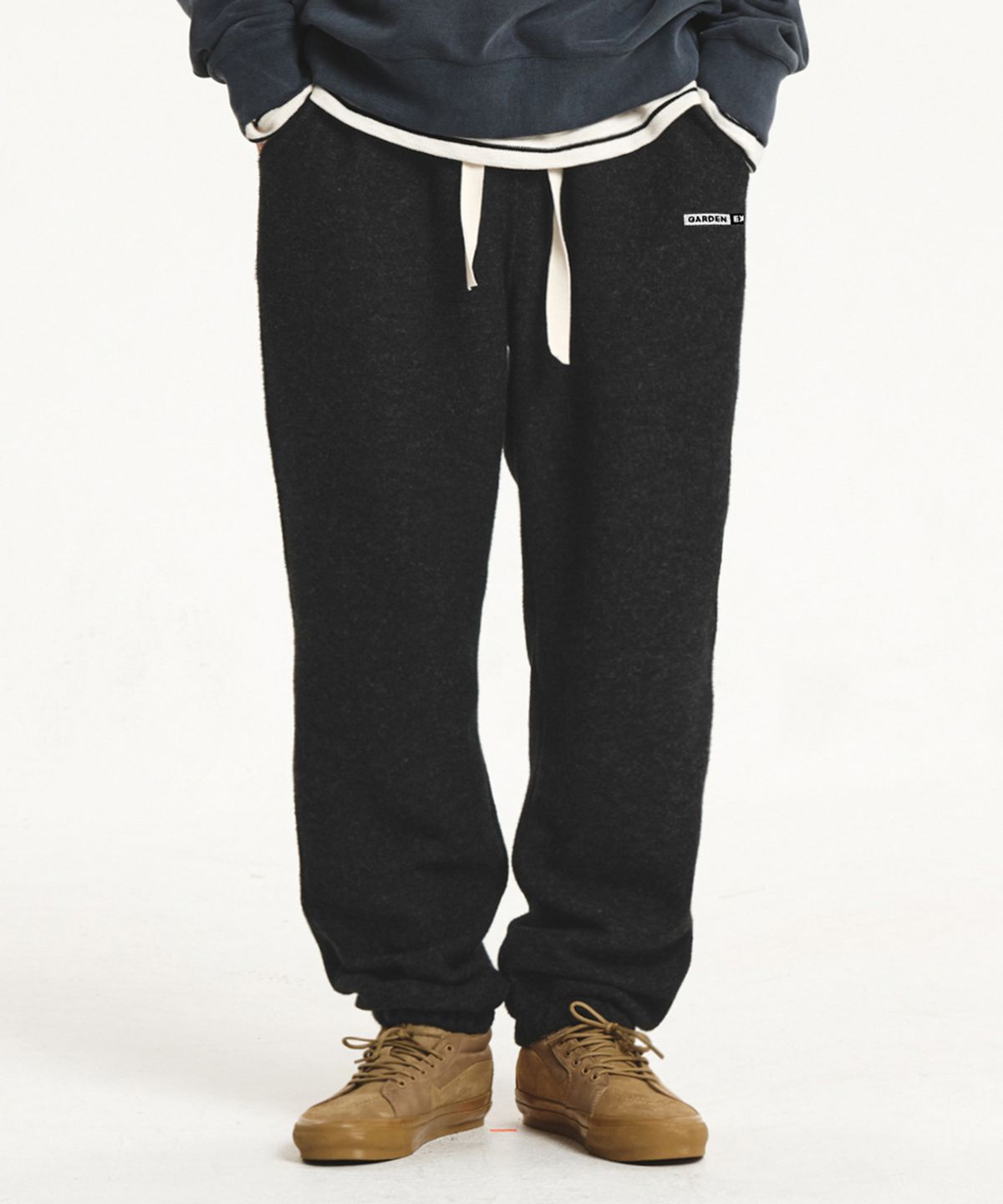 가든익스프레스(GARDEN EXPRESS) Soft Fleece Jogger Pants (charcoal)