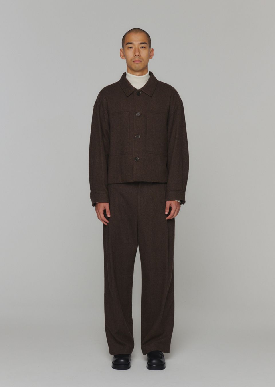 MUSINSA公式 | AMOMENTO PADDED CROP WOOL JACKET