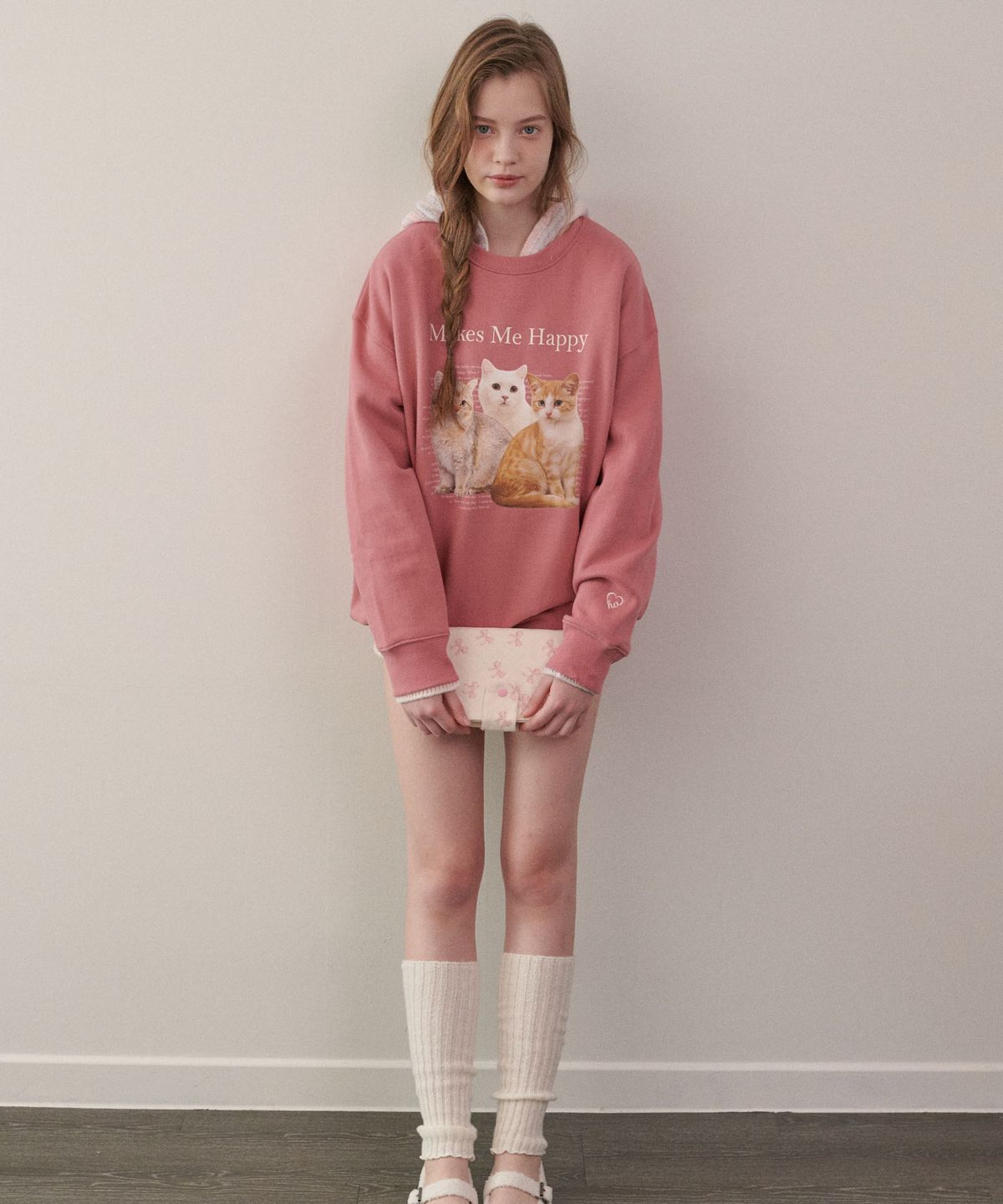 루루슈(LULUCHOU) Cat Friends Sweatshirt - ROSE PINK