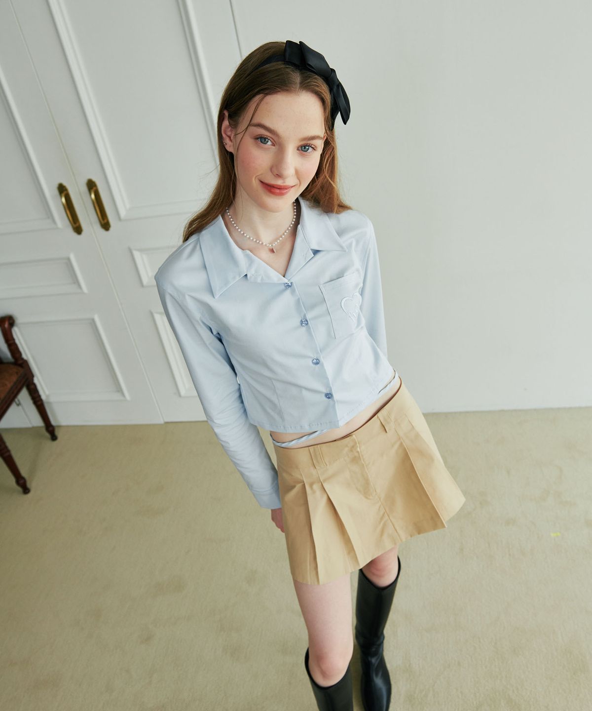 루루슈(LULUCHOU) Ribbon Crop Shirt - SKY BLUE