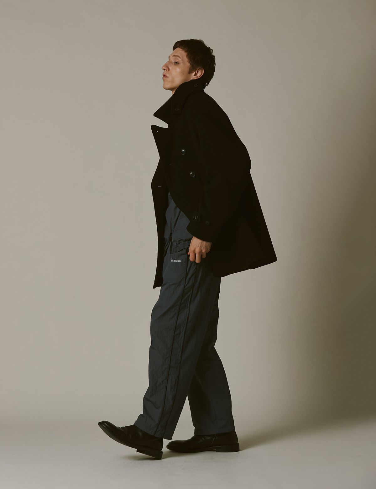네이머클로딩(NAMERCLOTHING) DOUBLE BREAST MID WOOL COAT BLACK