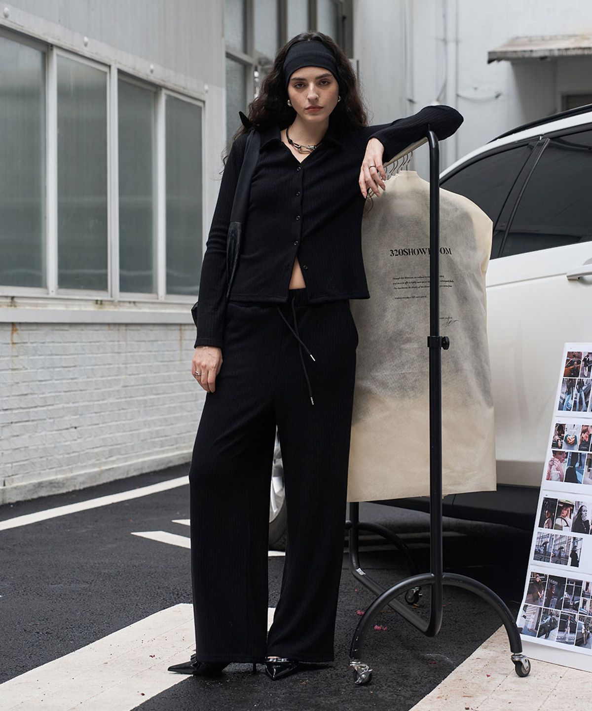 320쇼룸(320SHOWROOM) Ribbed Banding Wide-Leg Pants Black