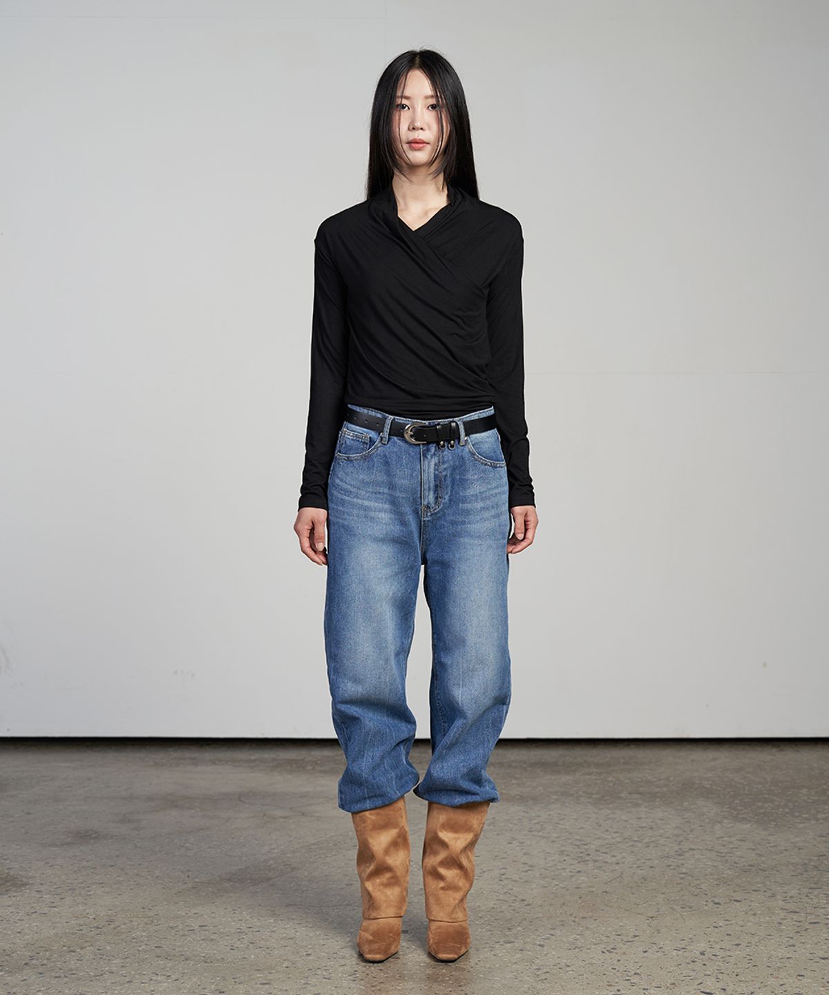 320쇼룸(320SHOWROOM) Wrap Long Sleeve T-Shirt Black
