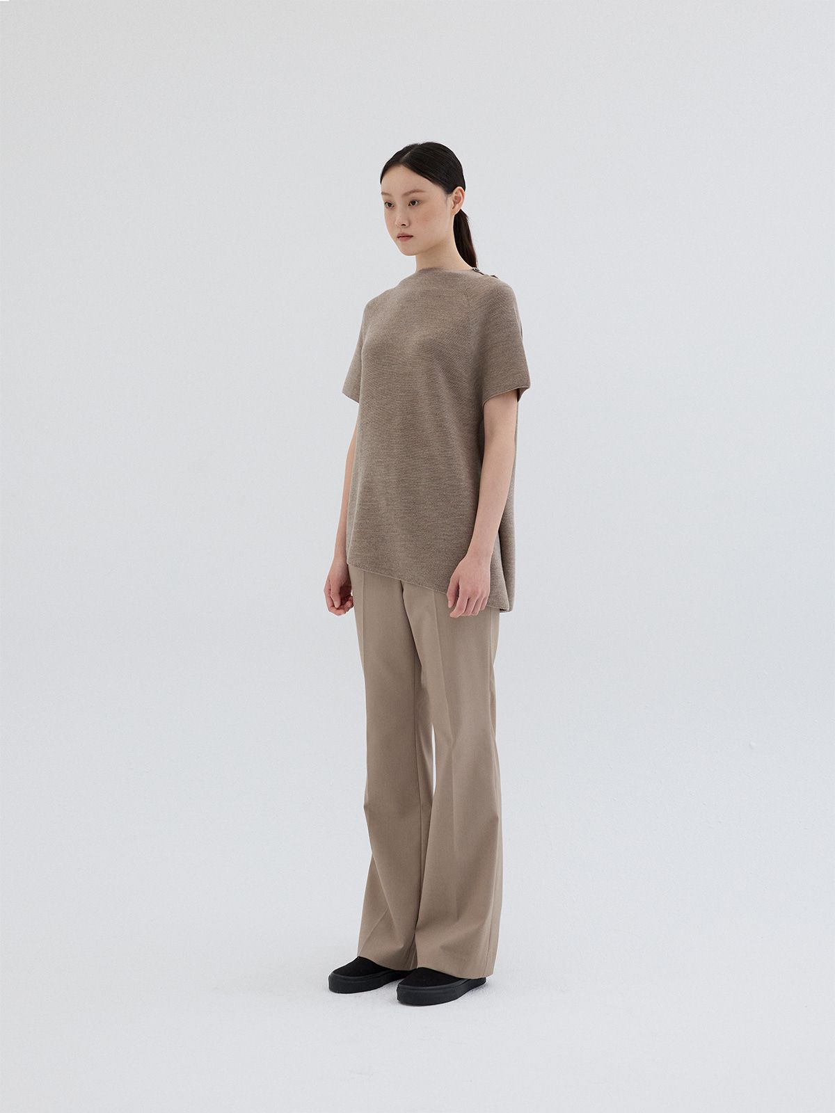 리플레인(REPLAIN) UNBALNCED KNIT TOP