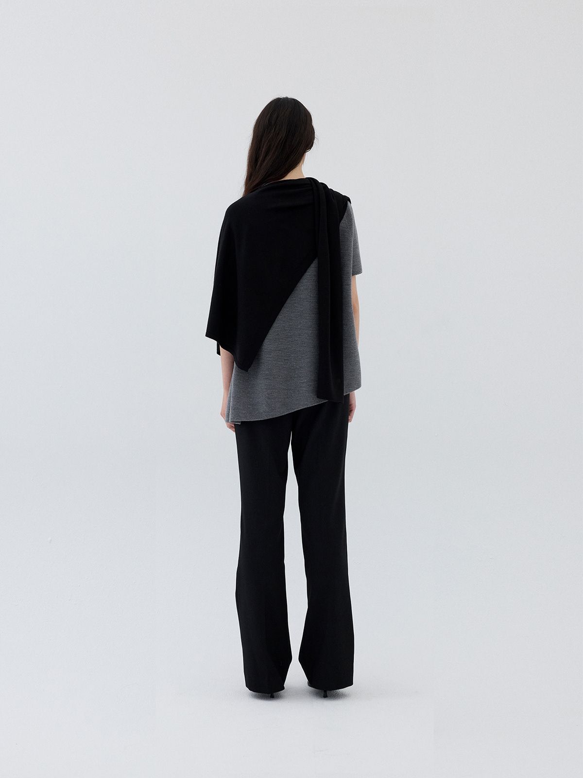 리플레인(REPLAIN) NEW BASIC SLIM PANTS
