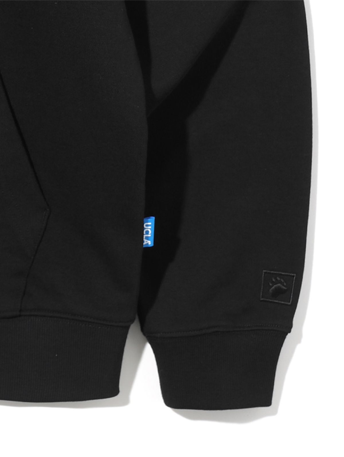 유씨엘에이(UCLA) UCLA 스몰로고 베이직 후드 집업[BLACK](UA9GD90)
