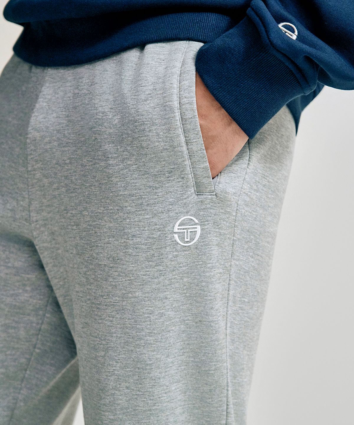 세르지오 타키니(SERGIO TACCHINI) M 에센셜 기모 조거 팬츠 (Melange Grey)