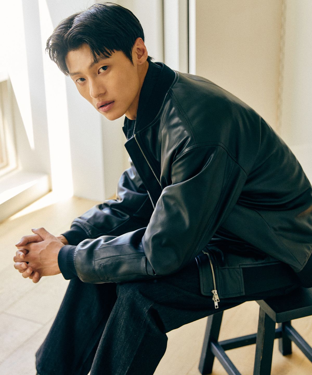 커넥트킨록(CONNECT KINLOCH) [신세틱 레더] 오버핏 MA-1 봄버 자켓 (블랙)